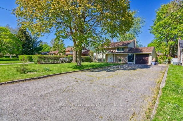 202 Michaelmas Street, London East, ON N5Y 1N1 photo 2