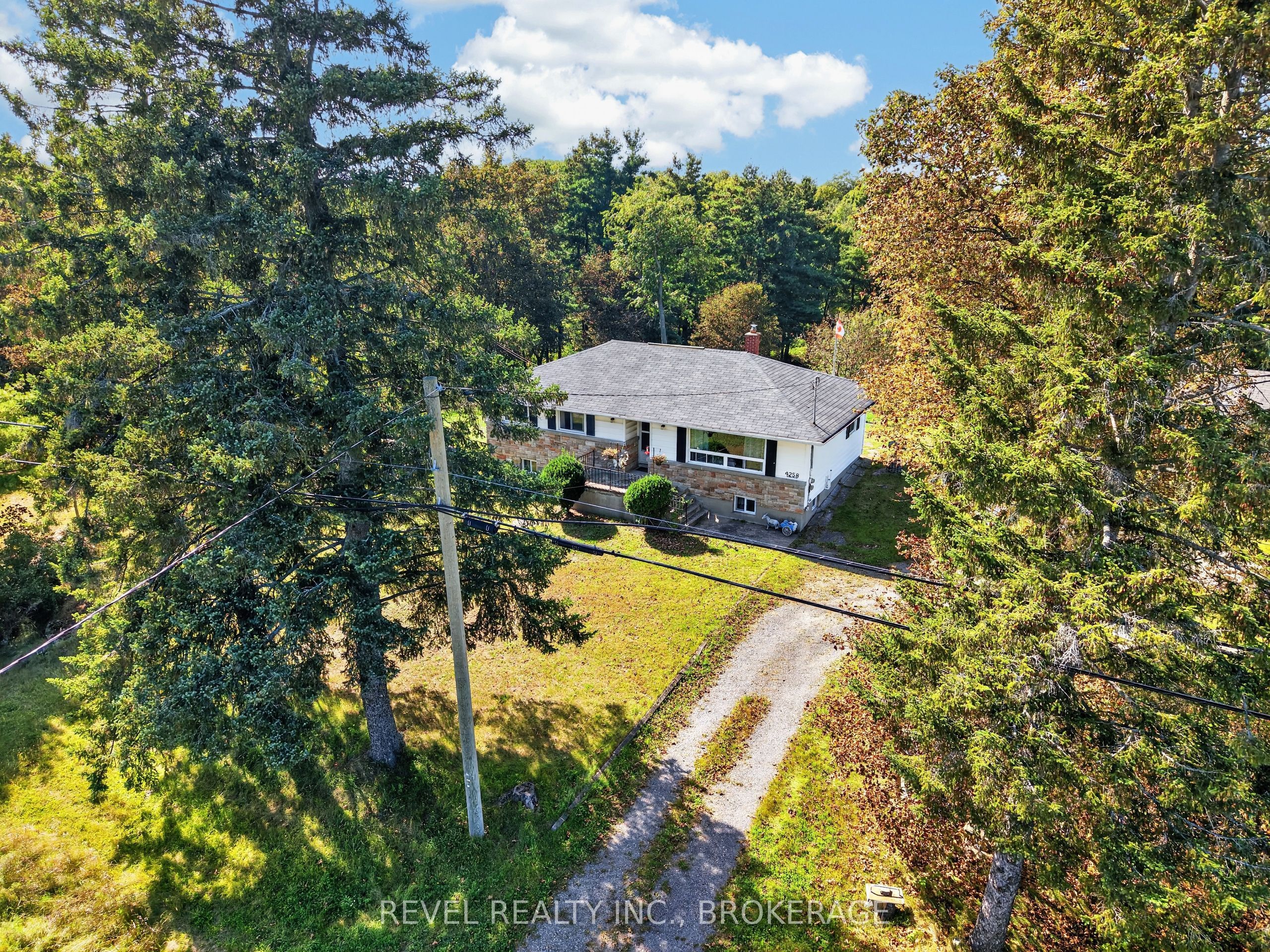 4258 Hwy 15, Kingston, ON K0H 1Y0 photo 3