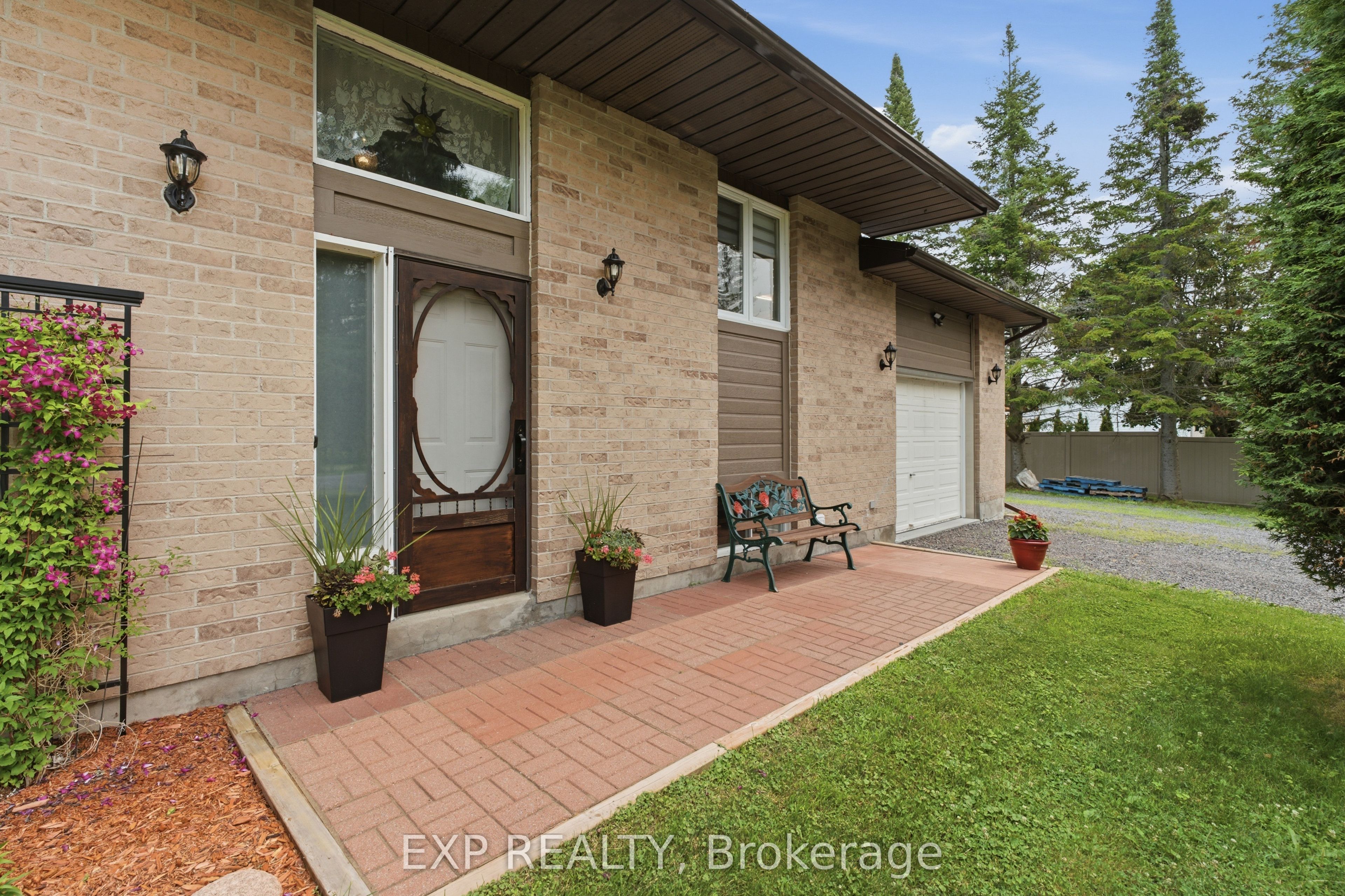 1445 DU LAC Road, Clarence-Rockland, ON K0A 3N0 photo 4