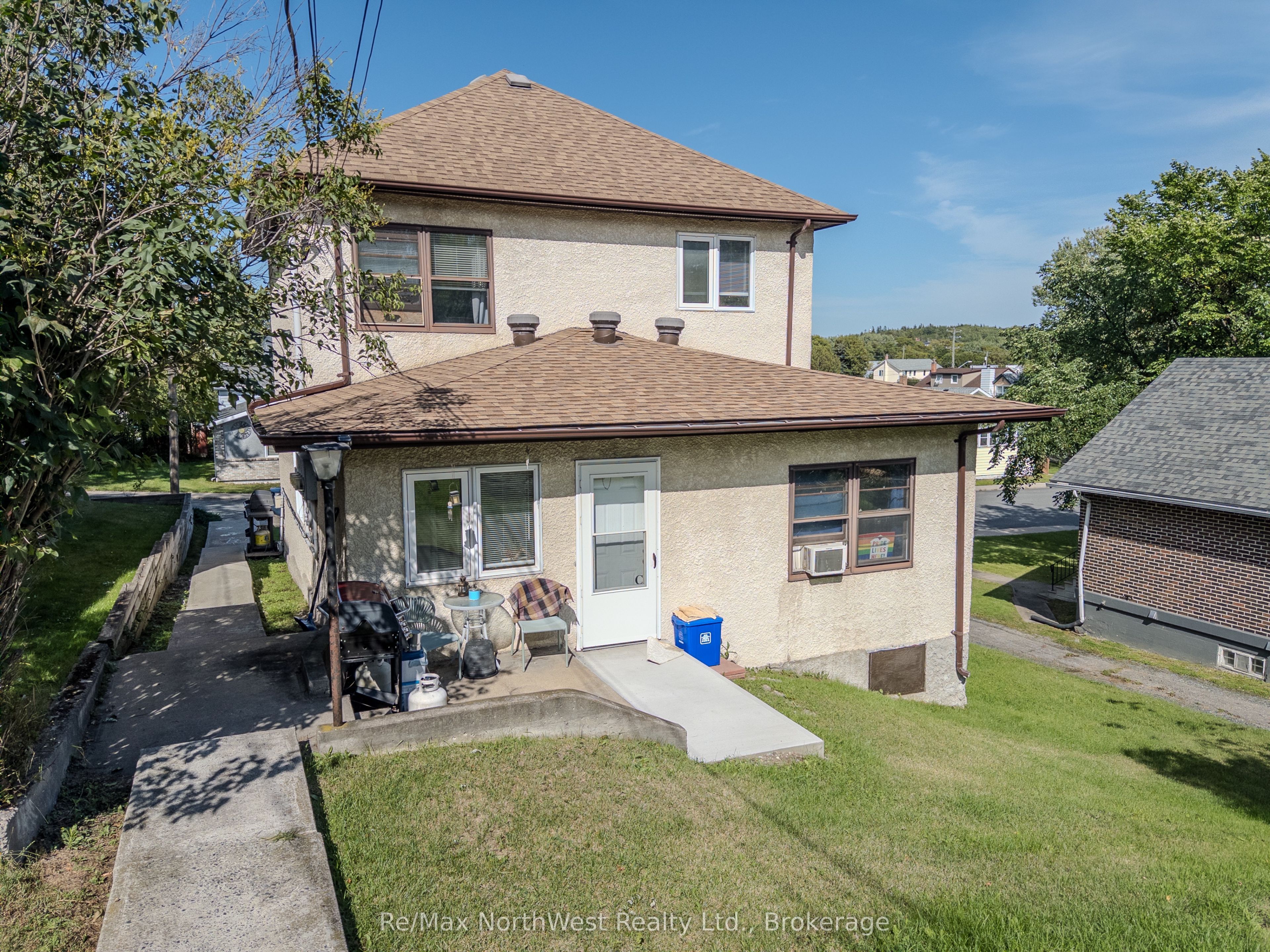 617 First Street S, Kenora, ON P9N 1E1 photo 5