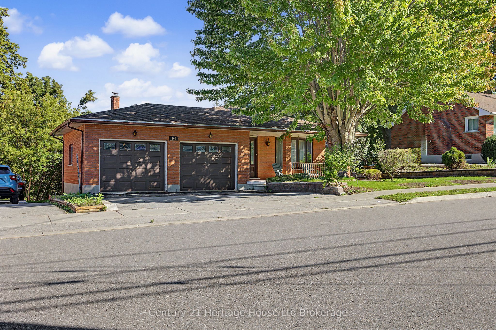 165 Park Row, Woodstock, ON N4S 1V9 photo 2