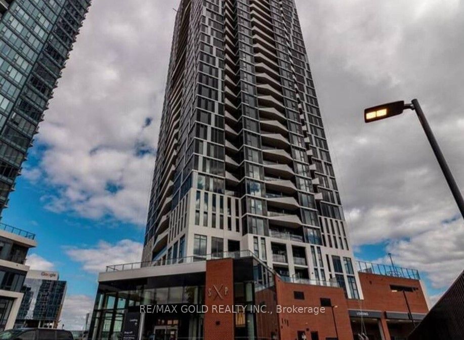 25 Wellington Street S 2908, Kitchener, ON N2G 0G5 photo 3