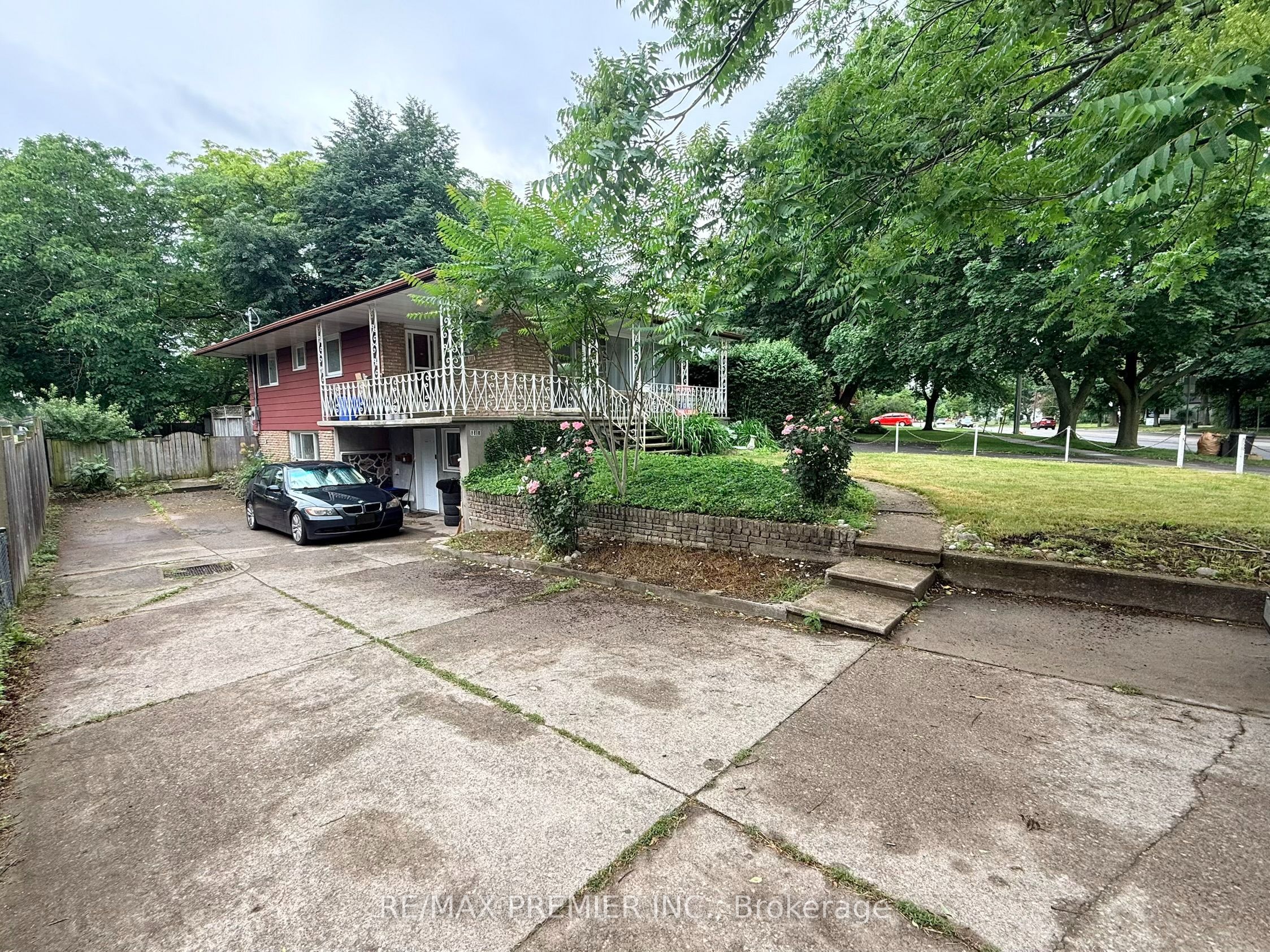 288 Scott Street Lower, St. Catharines, ON L2N 1J3 photo 3