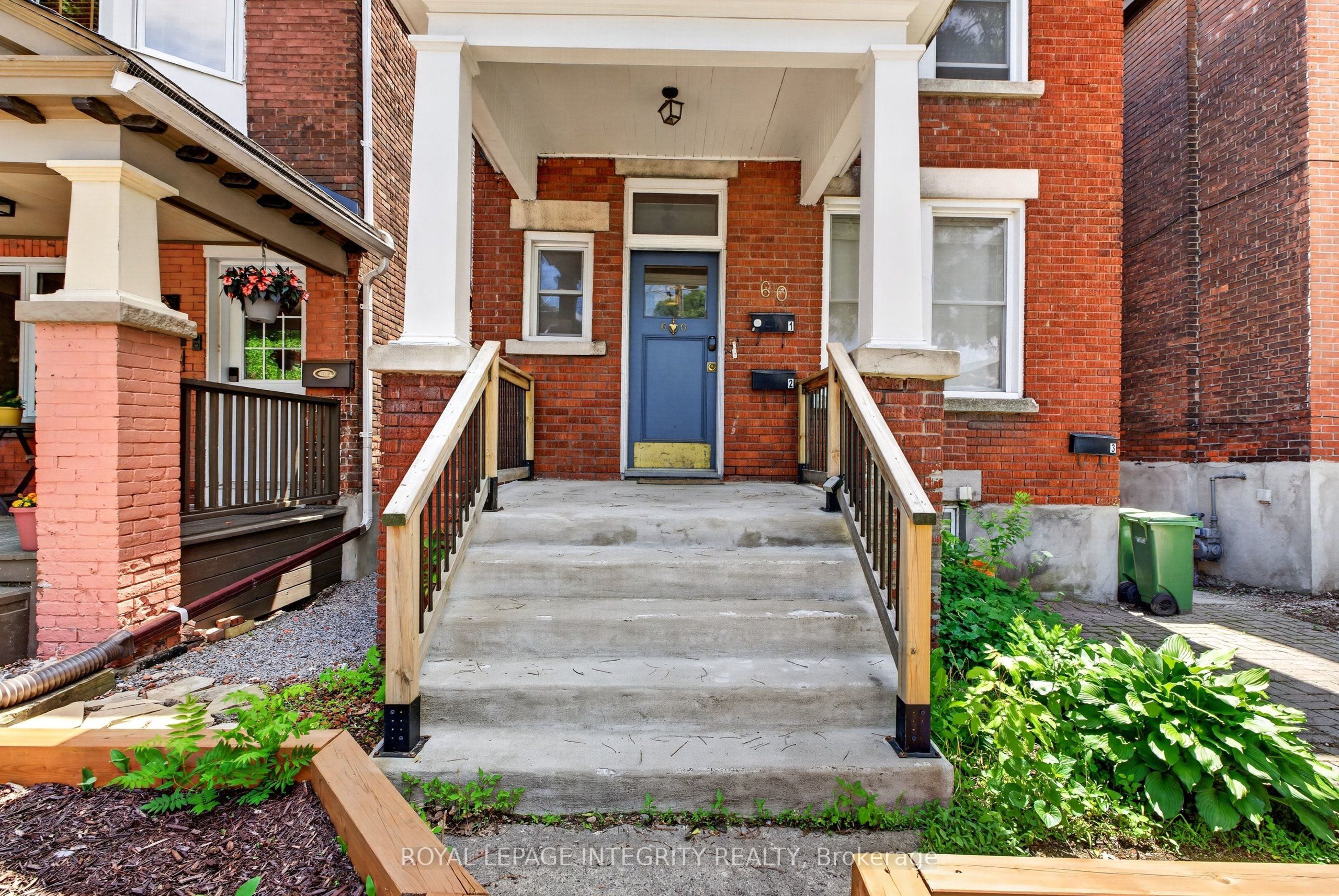 60 Clarey Avenue, Glebe - Ottawa East and Area, ON K1S 2R7 photo 2