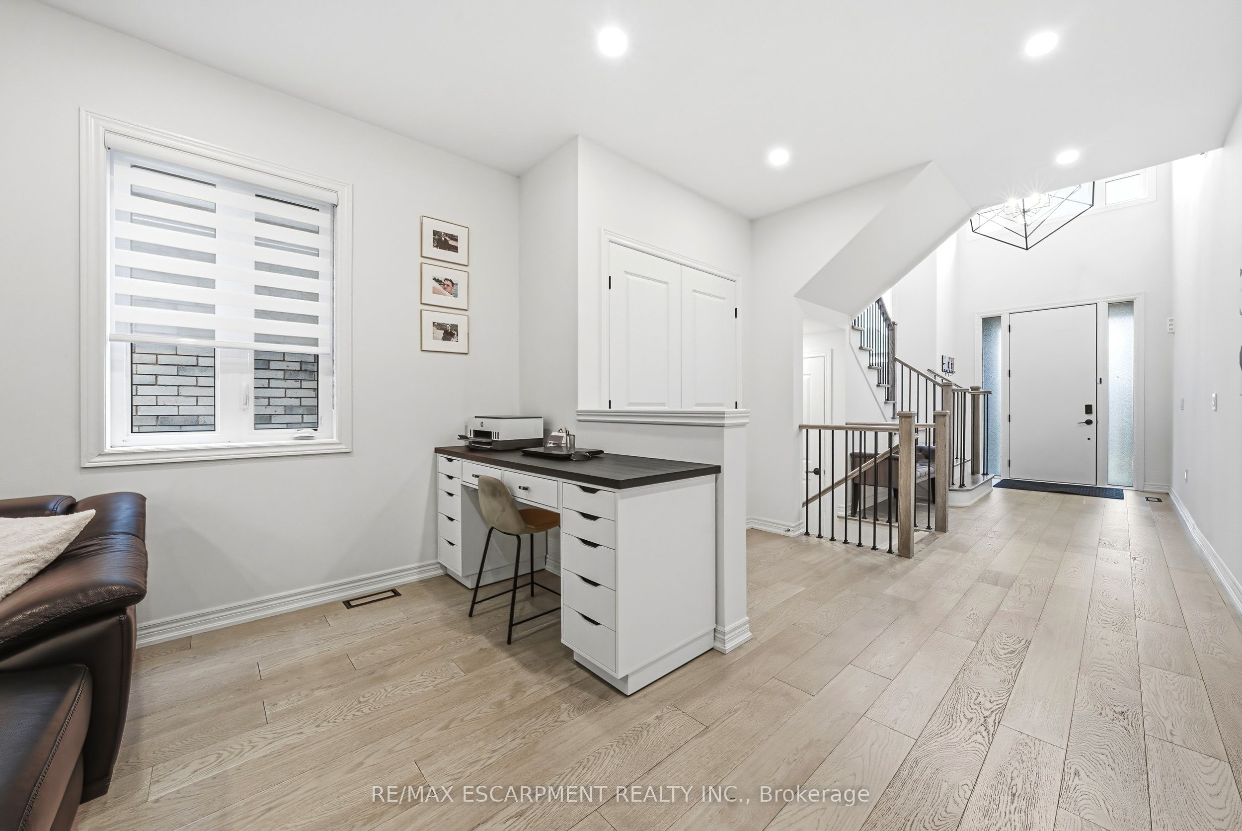 90 Robertson Road, Hamilton, ON L9K 0H8 photo 4