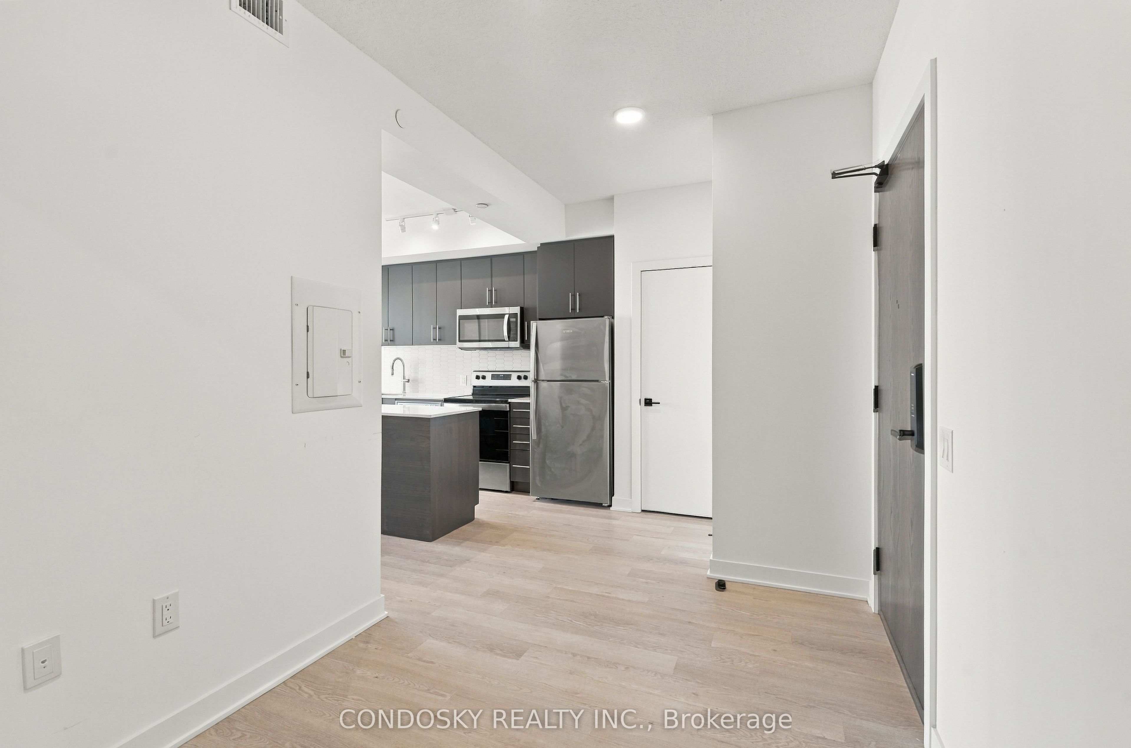 2782 Barton Street E 1012, Hamilton, ON L8E 2J8 photo 5