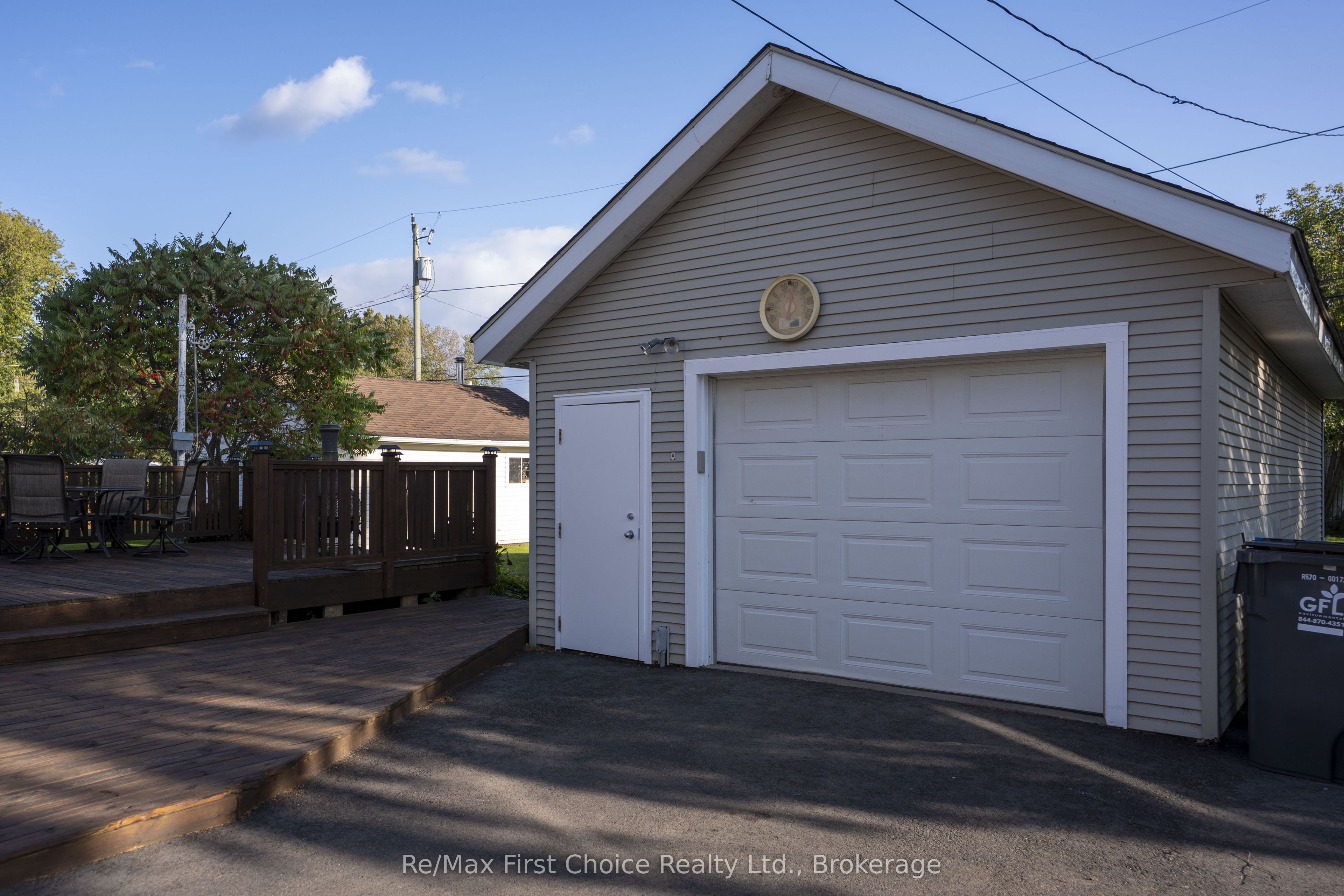 2824 Moodie Street E, Thunder Bay, ON P7E 4Z9 photo 2