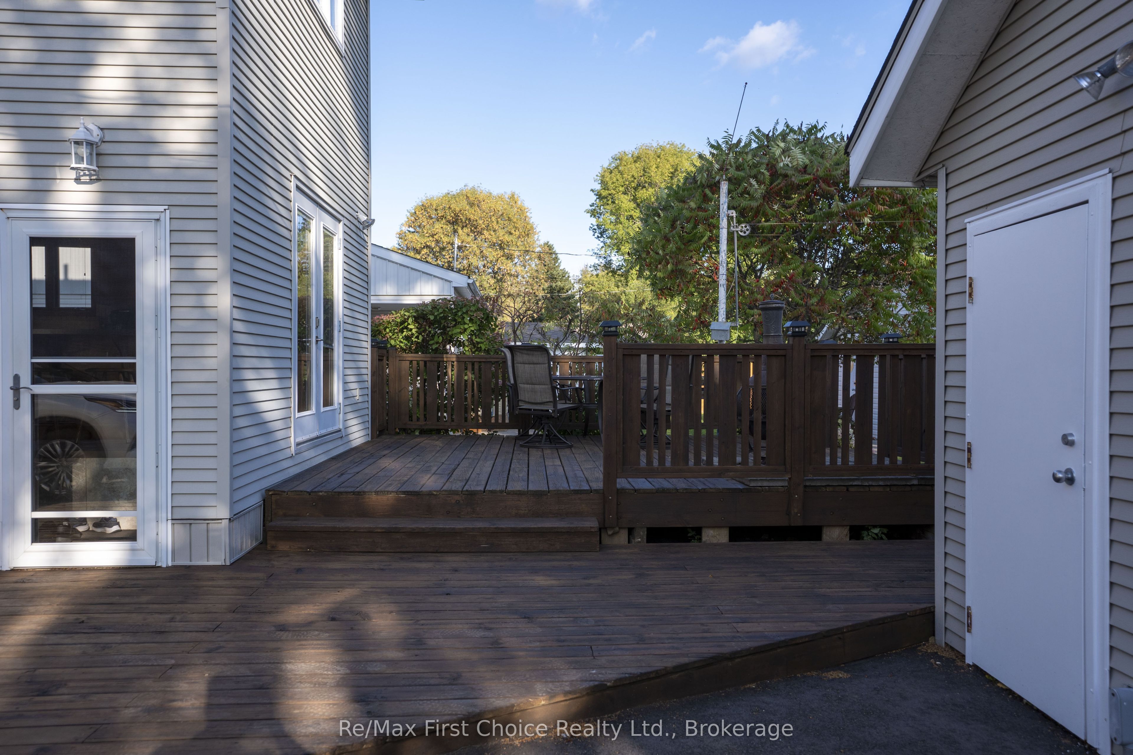 2824 Moodie Street E, Thunder Bay, ON P7E 4Z9 photo 3