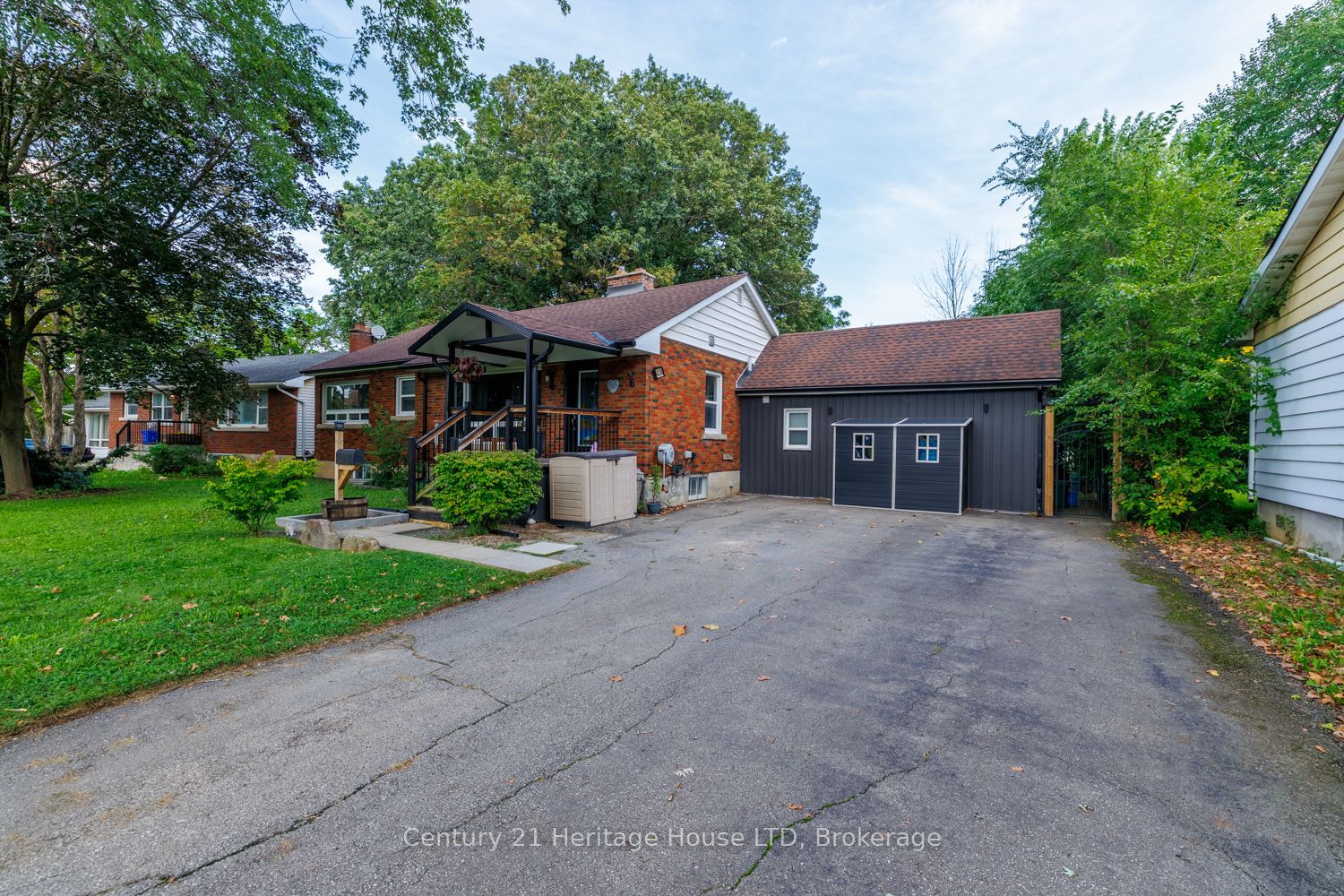 6 Greenock Circle, St. Catharines, ON L2S 1B4 photo 5