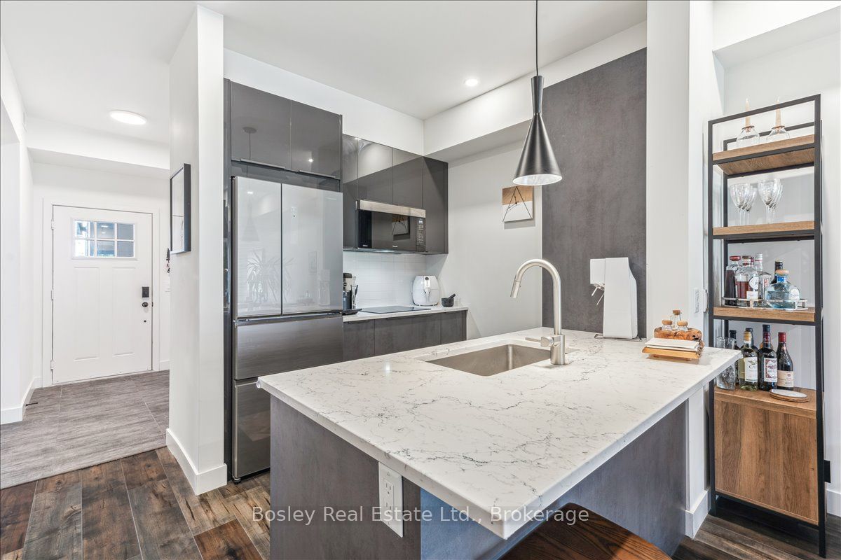 10 Beausoleil Lane 106, Blue Mountains, ON L9Y 0H2 photo 4