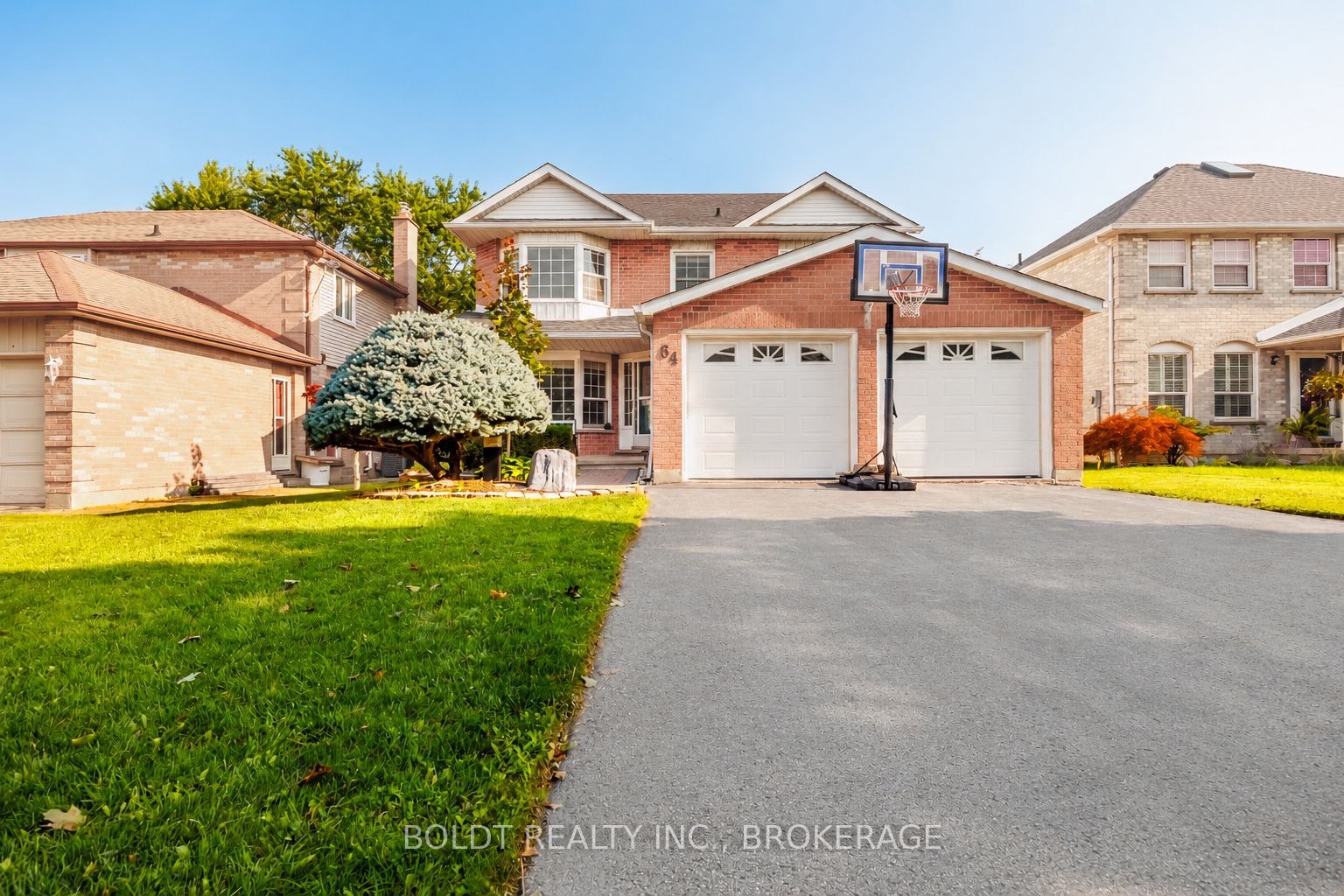 64 Carmine Crescent, St. Catharines, ON L2S 3M2