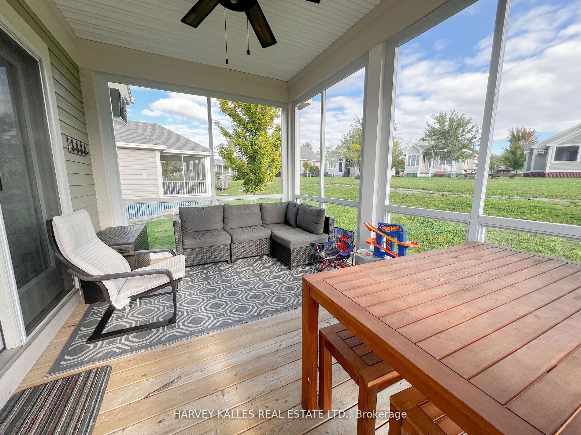 24 Butternut Lane, Prince Edward County, ON K0K 1P0 photo 2
