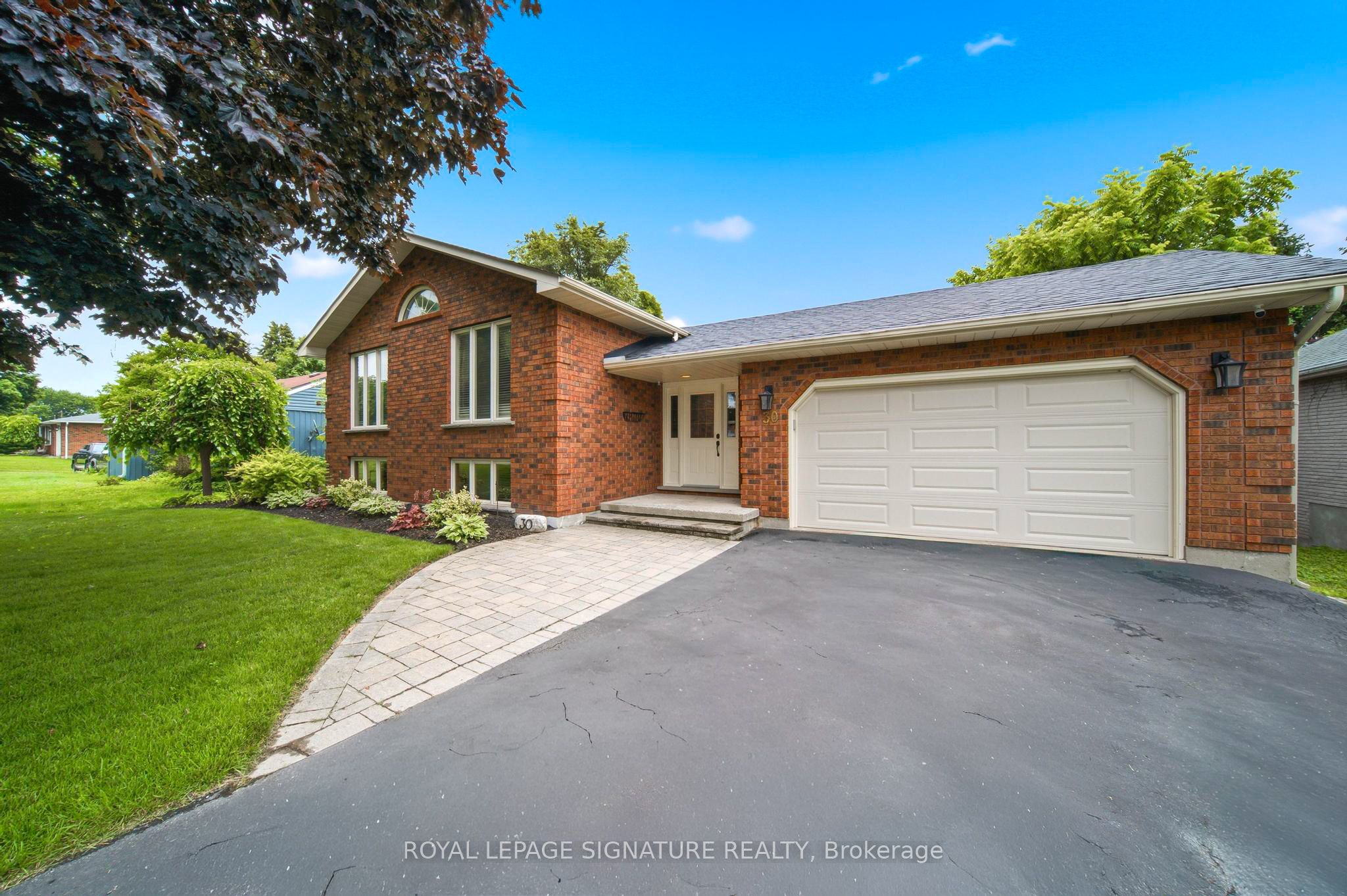 30 Andrew Street, Brant, ON N0E 1N0 photo 2