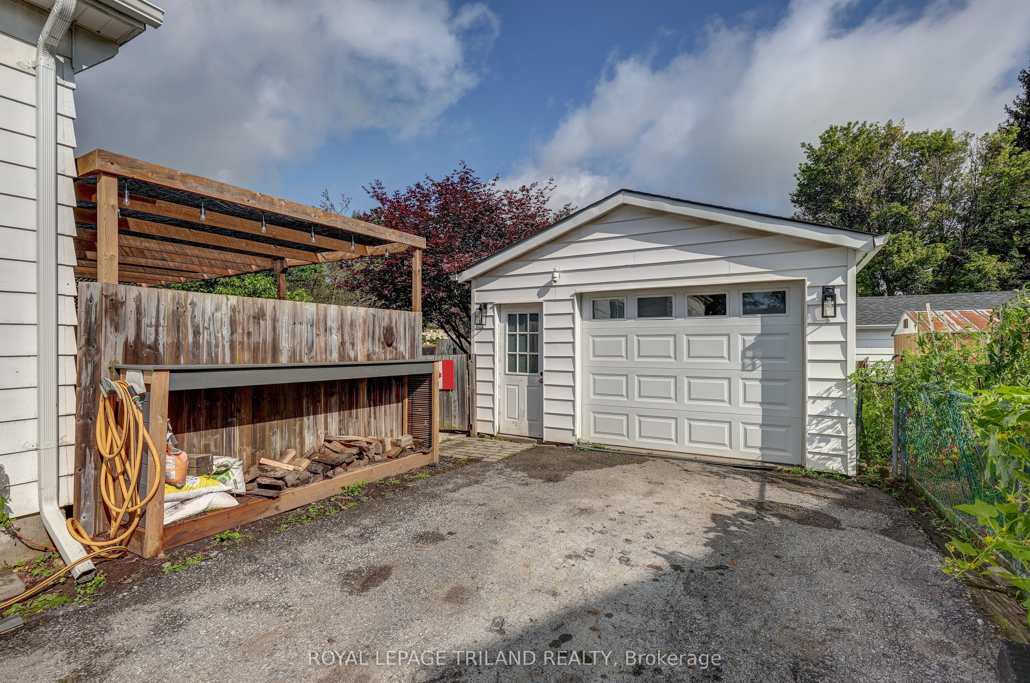 54 Barwick Street, St. Thomas, ON N5P 2A1 photo 3