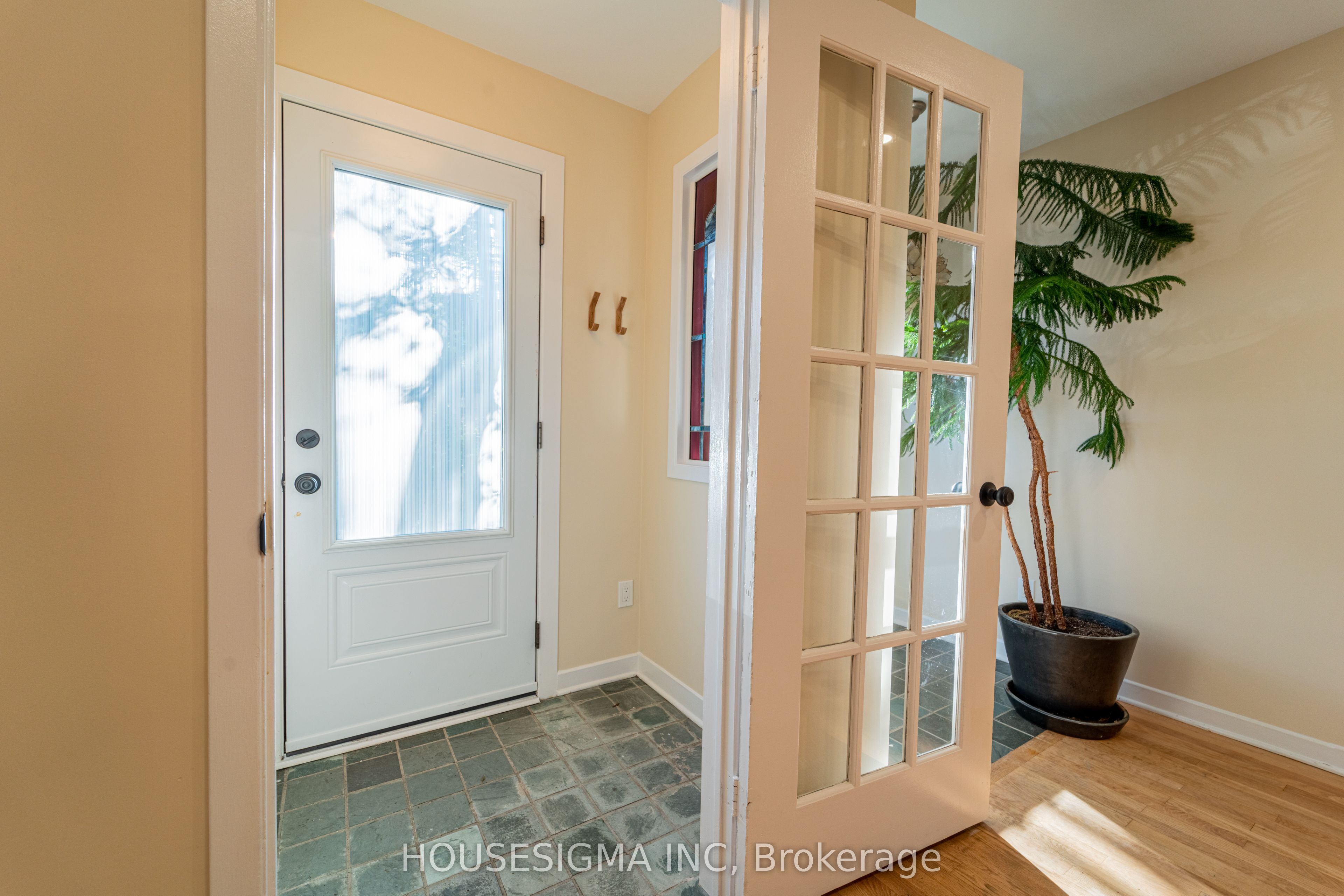 43 Sweetland Avenue, Lower Town - Sandy Hill, ON K1N 7T7 photo 4