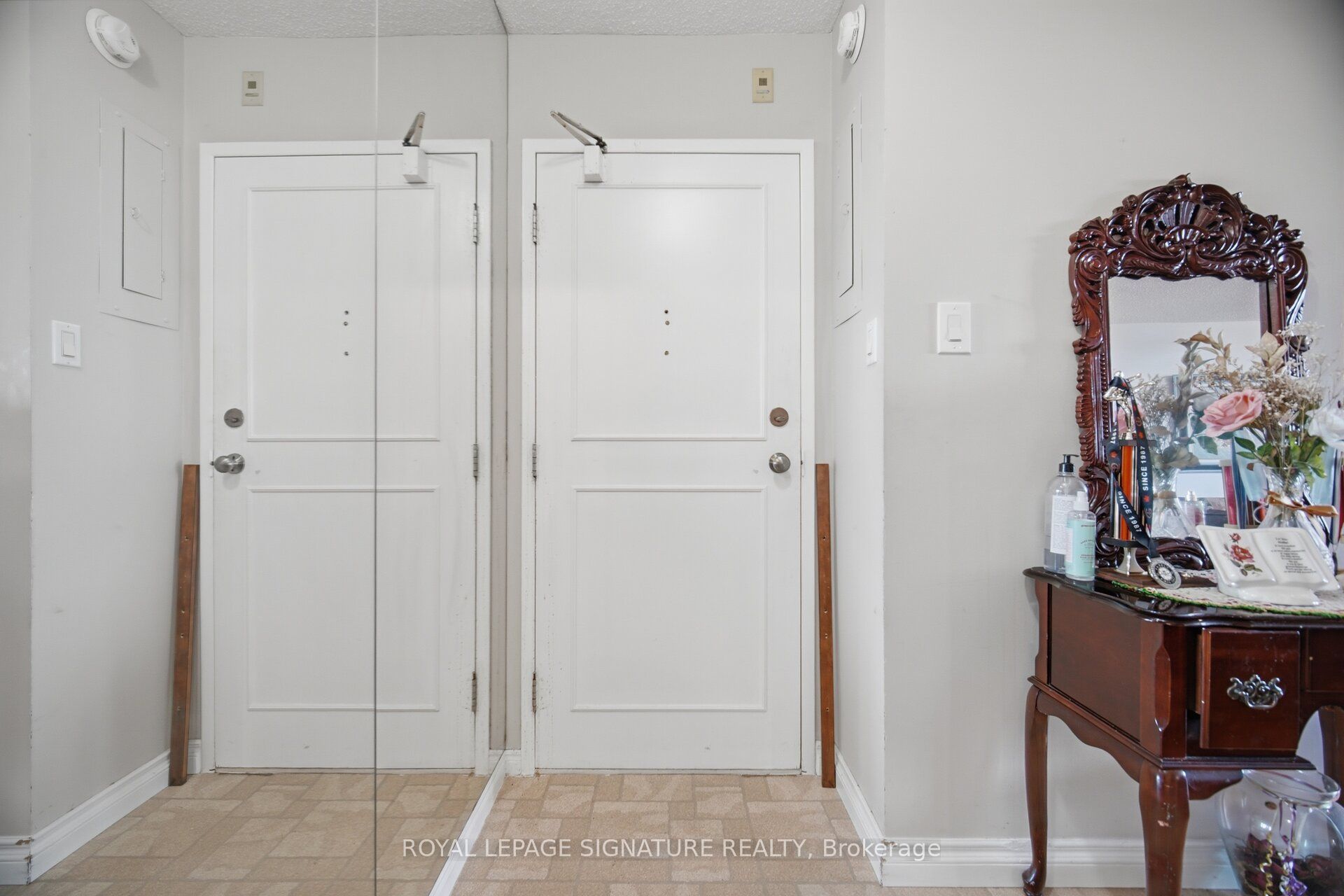 375 King Street N 802, Waterloo, ON N2J 4L6 photo 5