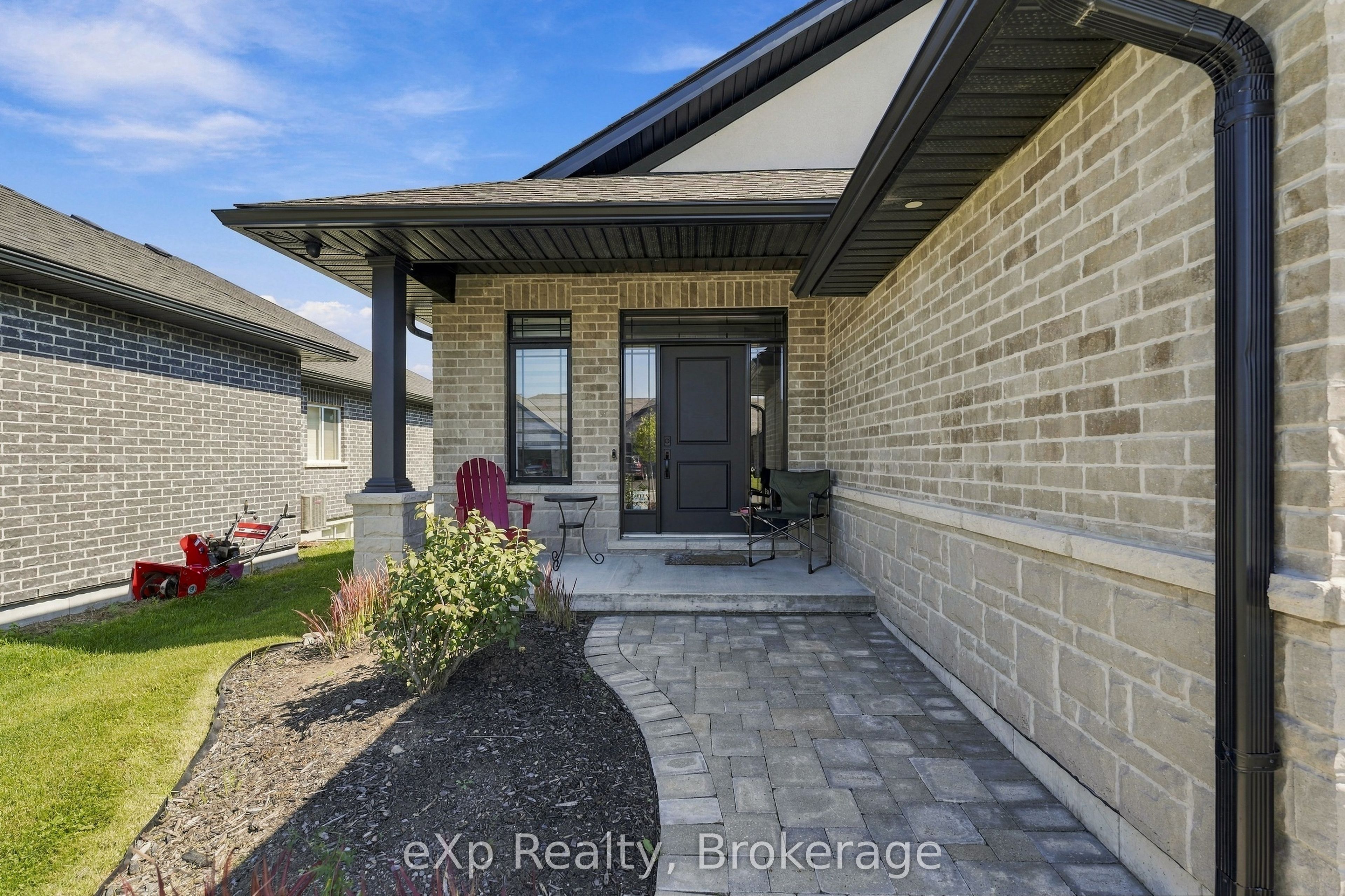 5 Mavety Court, Belleville, ON K8N 0M2 photo 3
