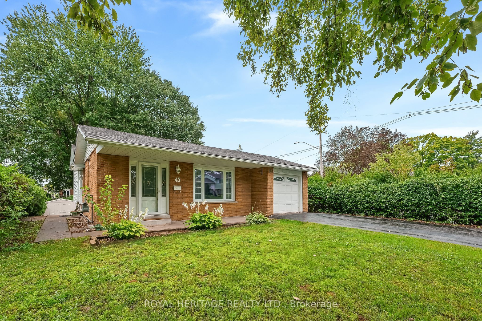 45 Barbara Street, Quinte West, ON K8V 1Z6