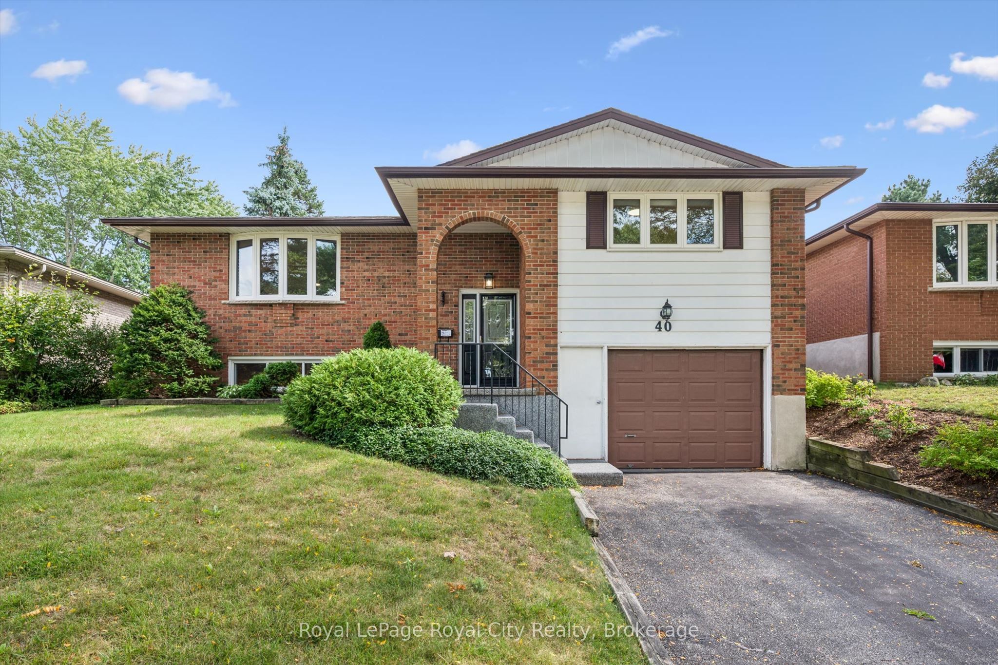 40 Bishop Court, Guelph, ON N1G 2R9