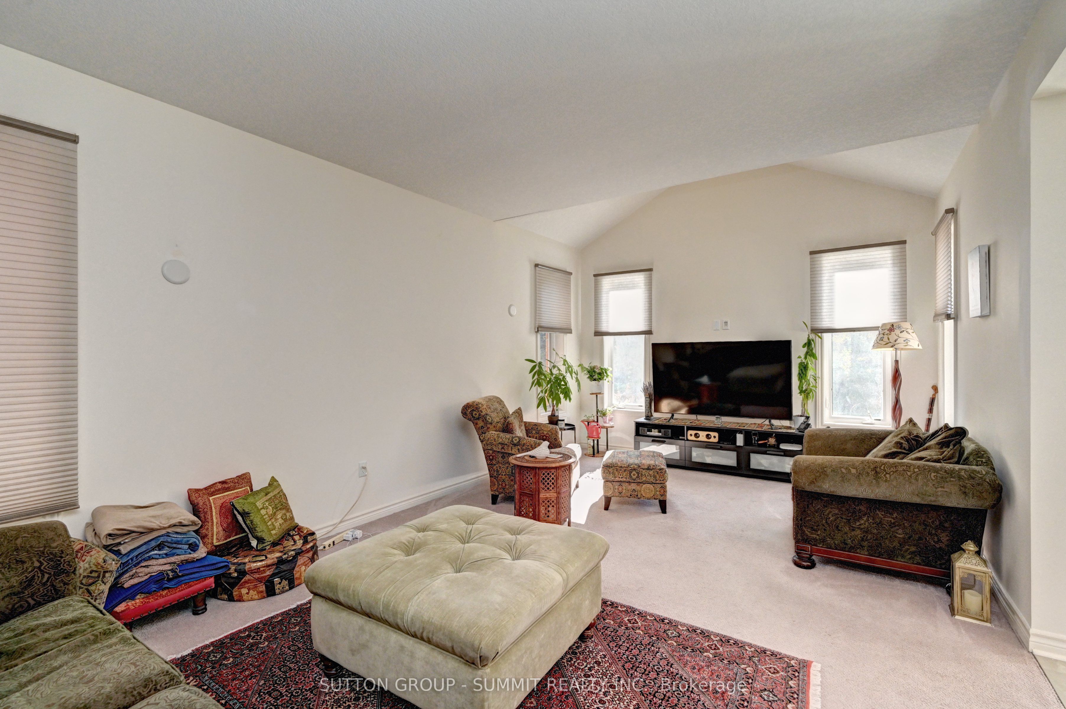 212 Gravel Ridge Trail, Kitchener, ON N2E 0E5 photo 5