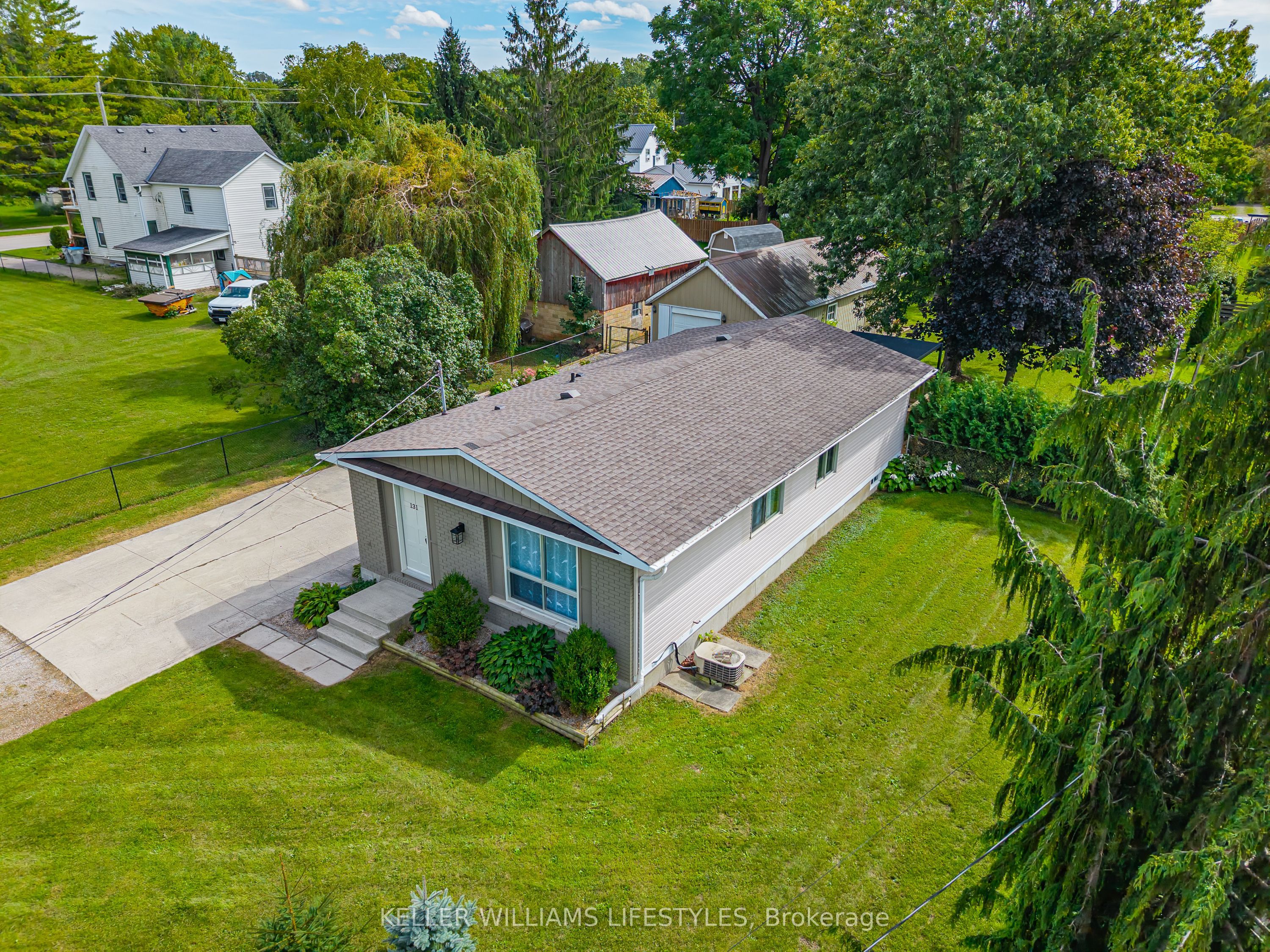 131 Prince Street, North Middlesex, ON N0M 2K0 photo 2
