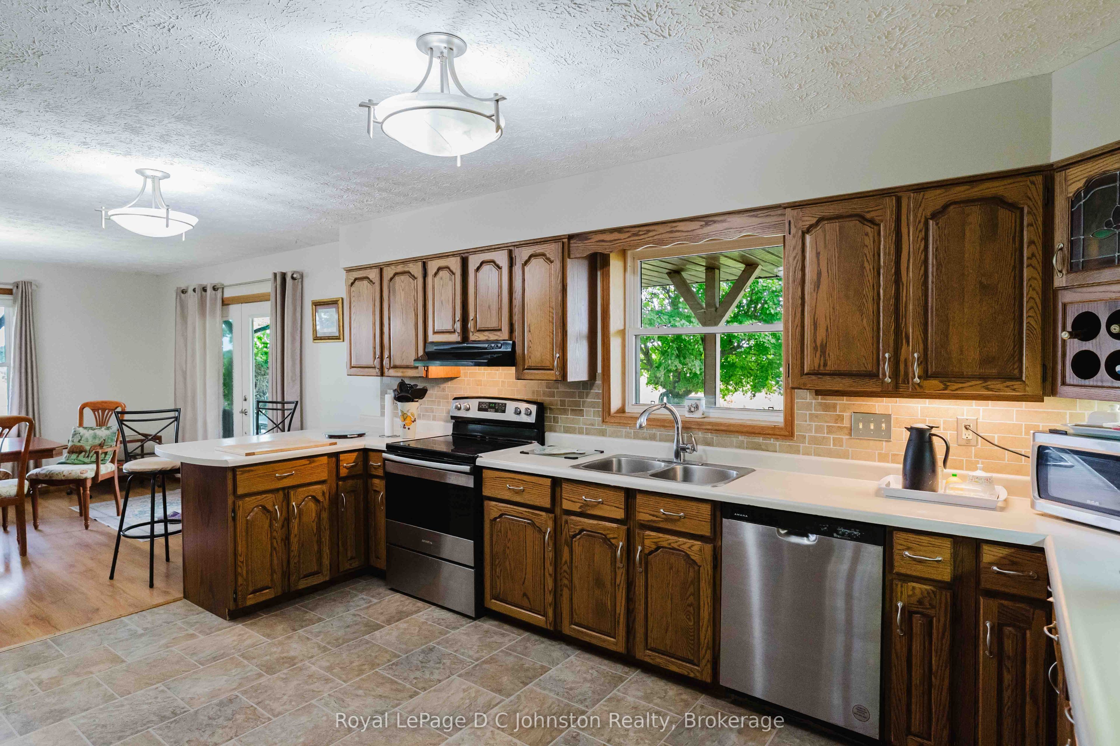 1277 Concession 6 Road, Kincardine, ON N0G 2T0 photo 4