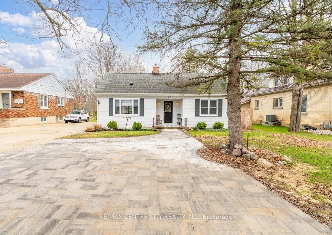 549 Victoria Street, Strathroy-Caradoc, ON N7G 3C2 photo 2