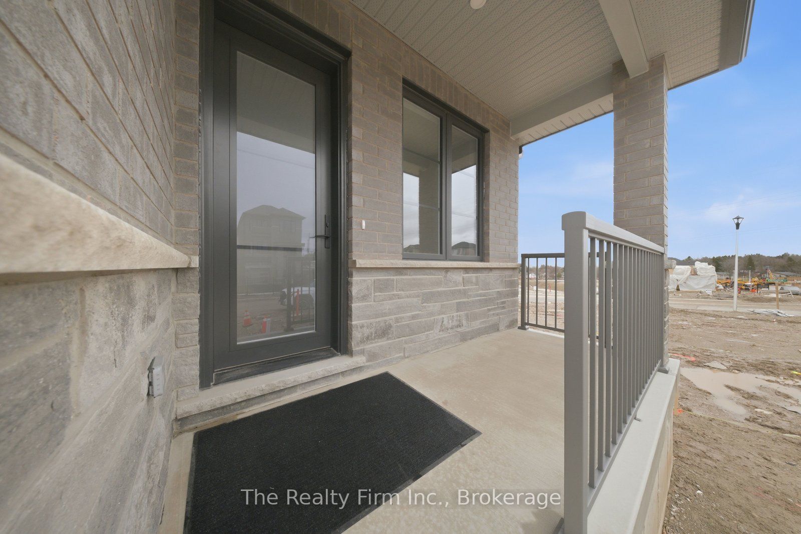 483 Gillespie Street, Woodstock, ON N4S 7V6 photo 2