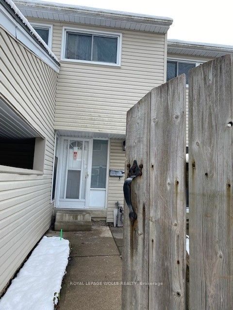 590 Millbank Drive 18, London South, ON N6E 2H2 photo 2