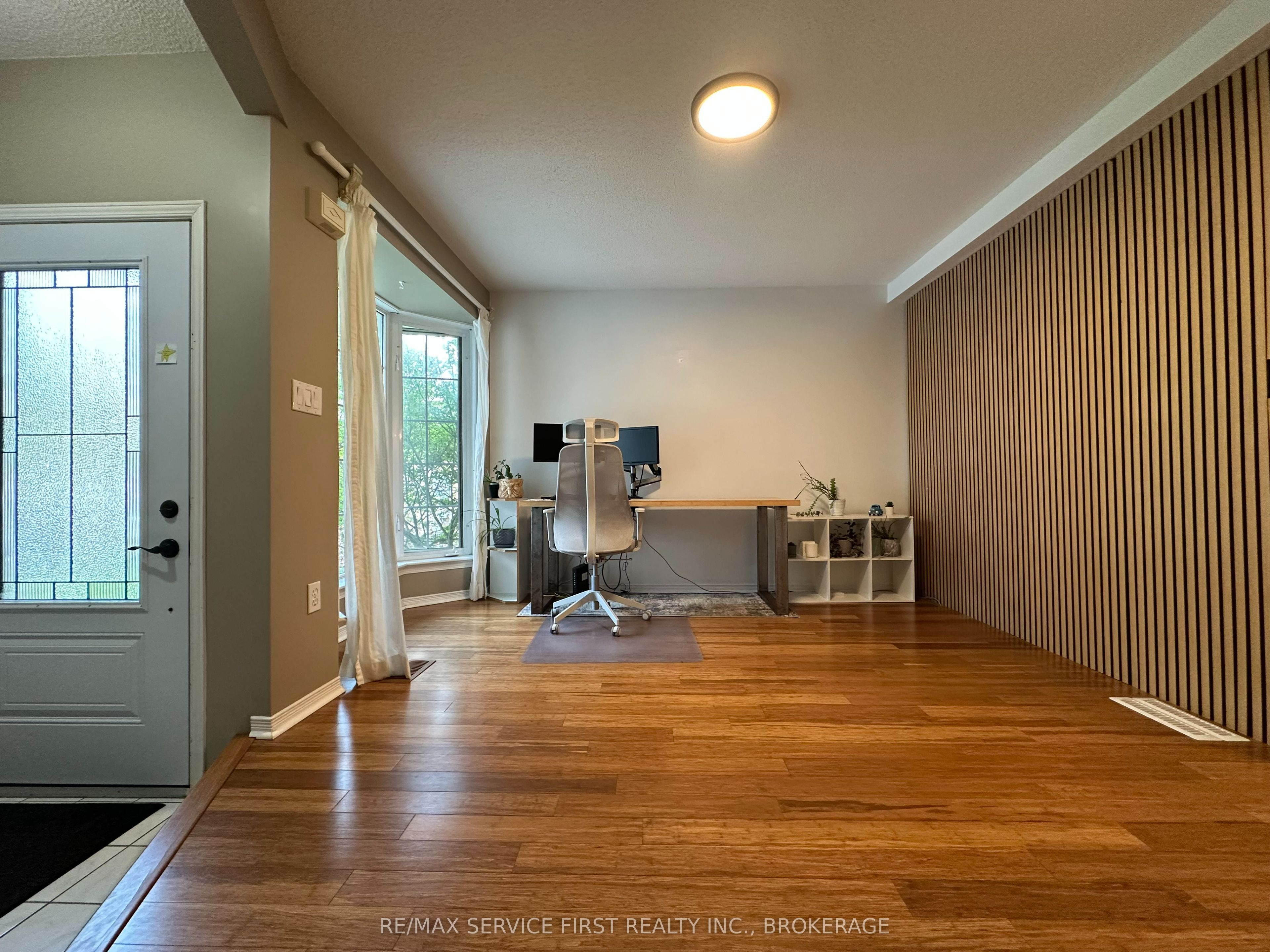 1019 Springfield Drive, Kingston, ON K7M 8V6 photo 4