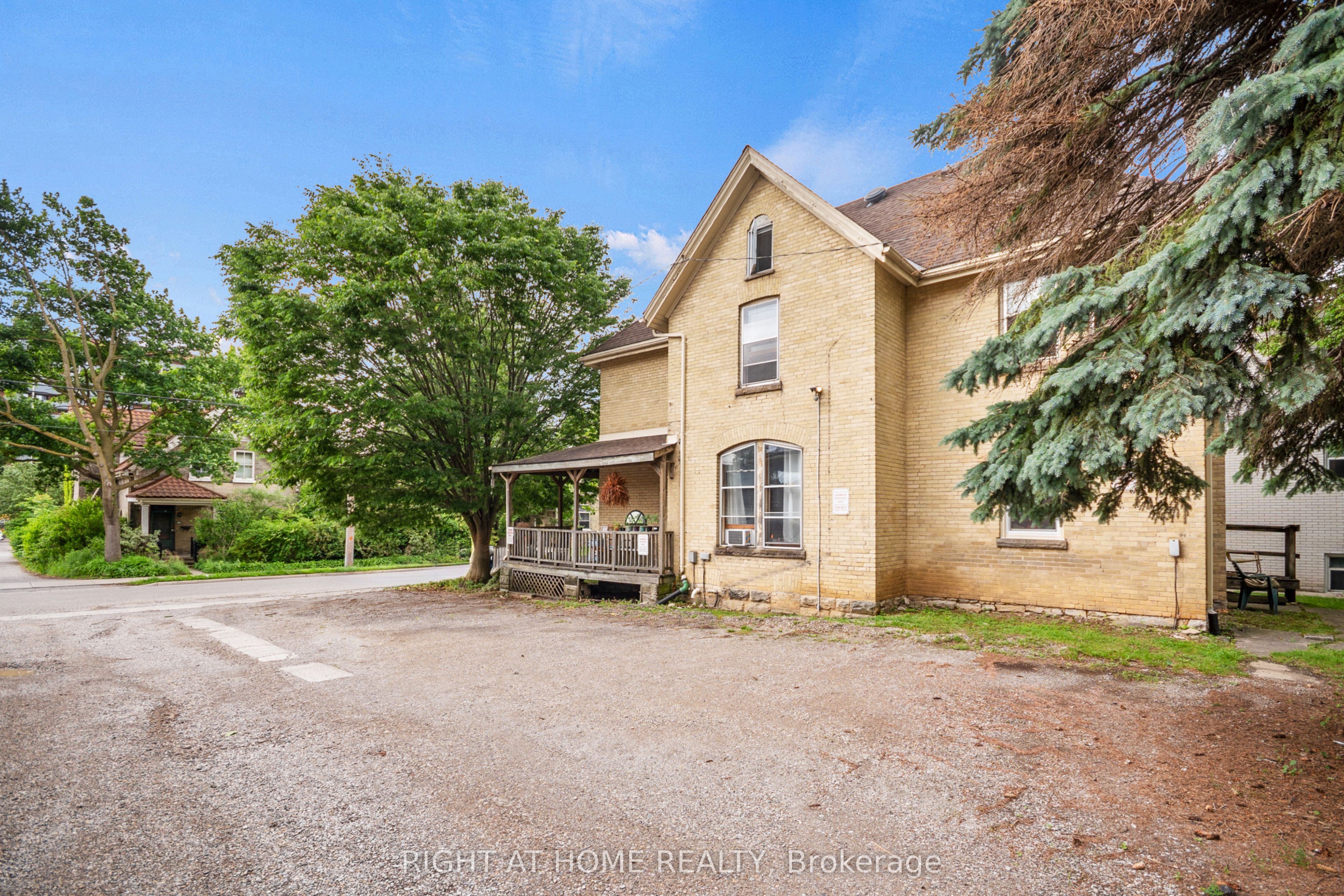 202 Sydenham Street, London East, ON N6A 1W3 photo 4