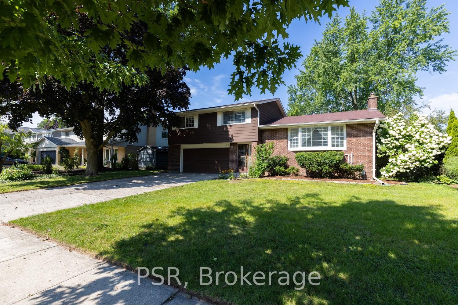 68 Halliwell Drive, Kitchener, ON N2B 2M3