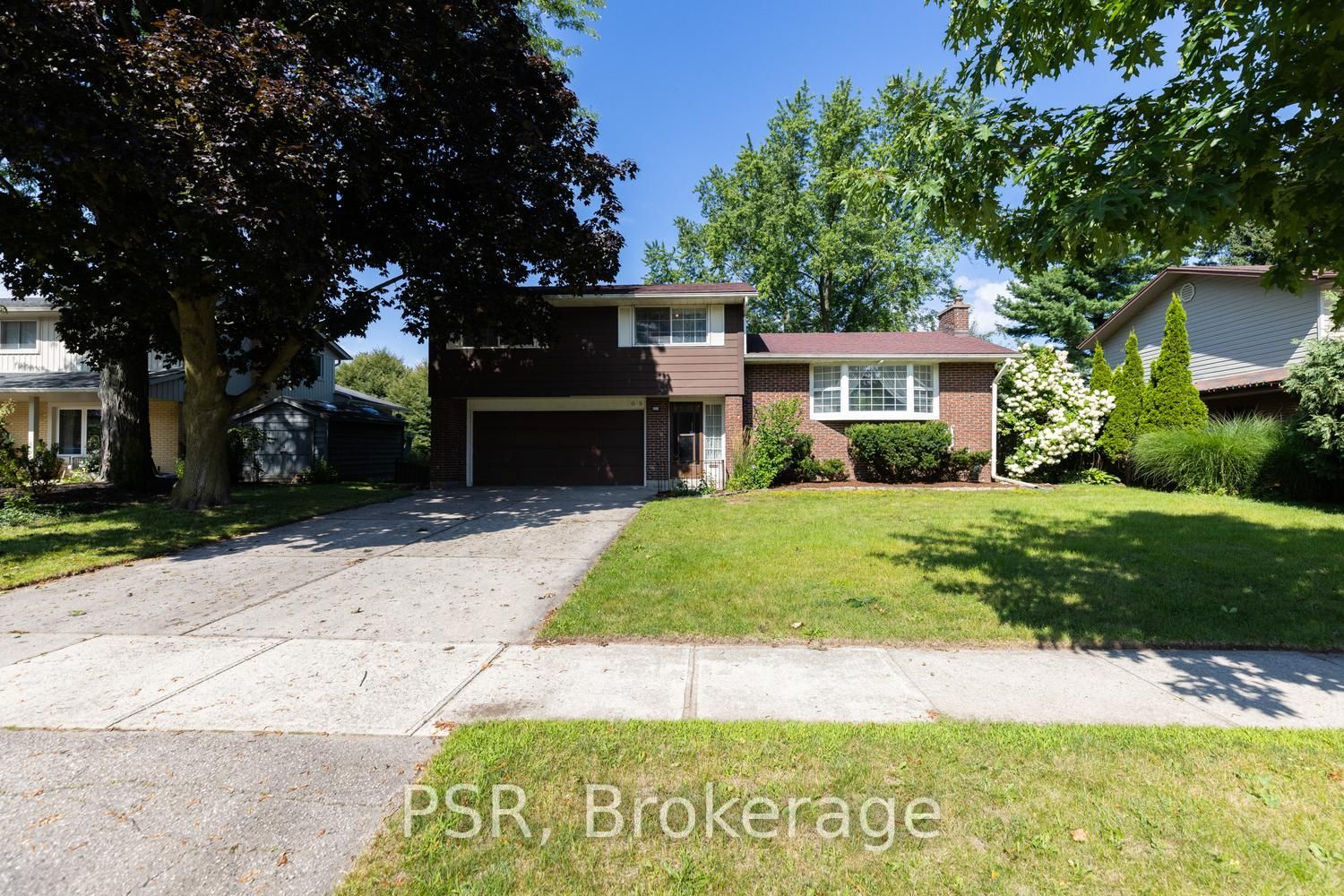 68 Halliwell Drive, Kitchener, ON N2B 2M3 photo 2