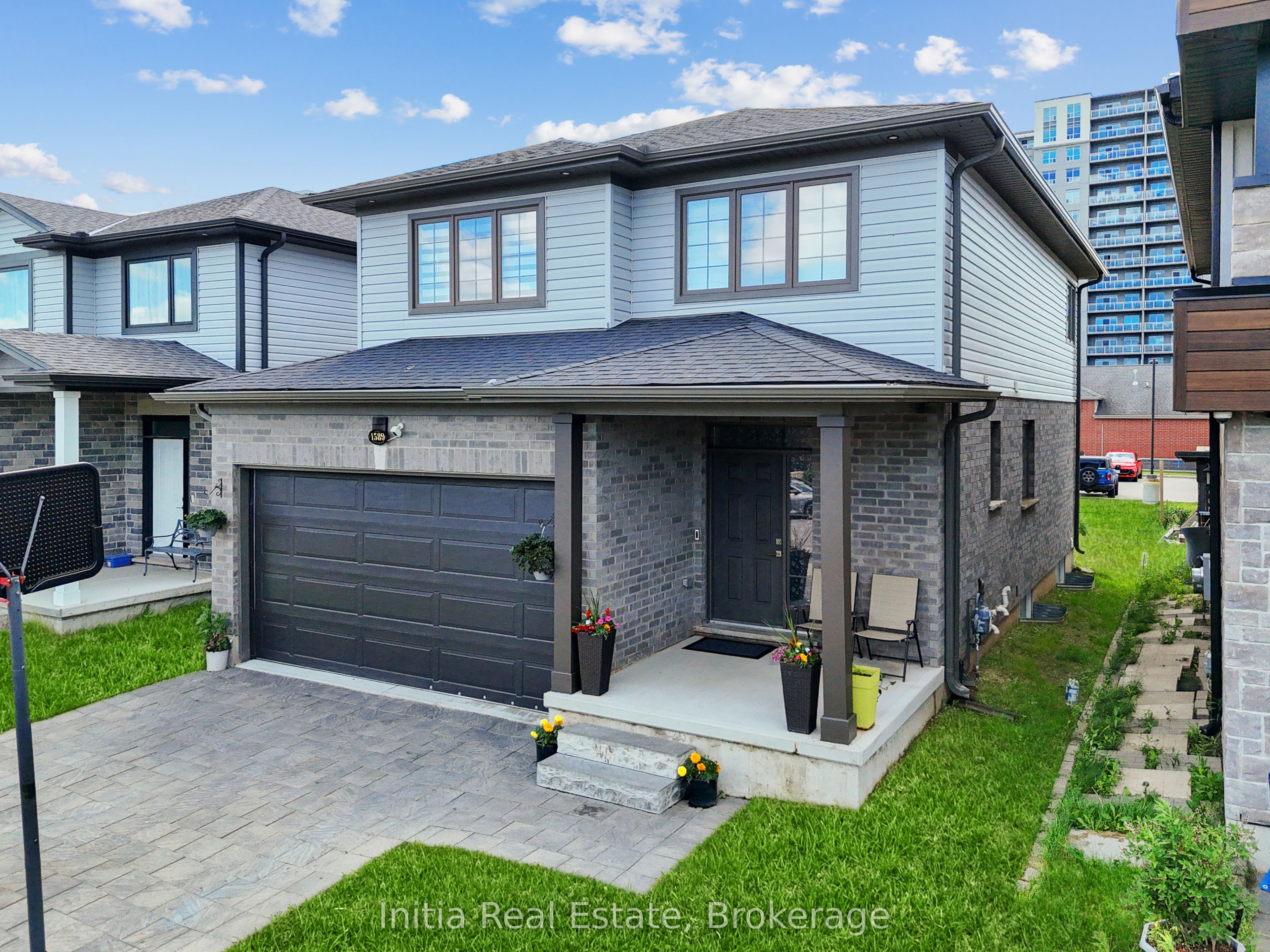 1589 Henrica Avenue, London North, ON N6G 0Y1 photo 2