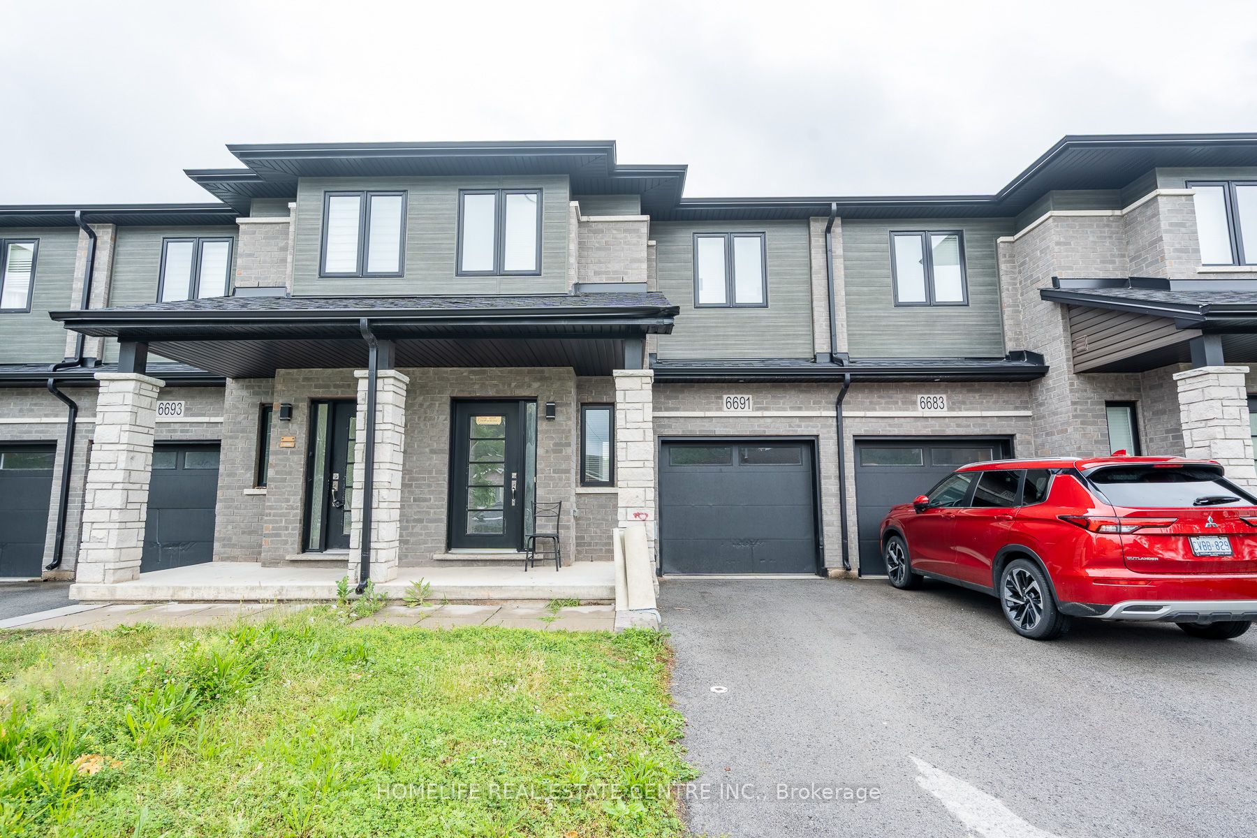 6691 Cropp Street, Niagara Falls, ON L2E 0B7 photo 3