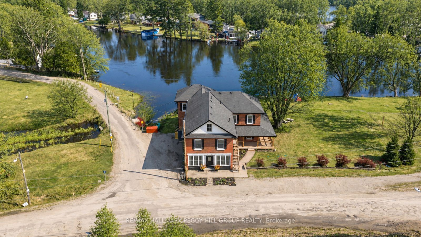 1002 Cowbell Lane, Gravenhurst, ON P0E 1N0 photo 2