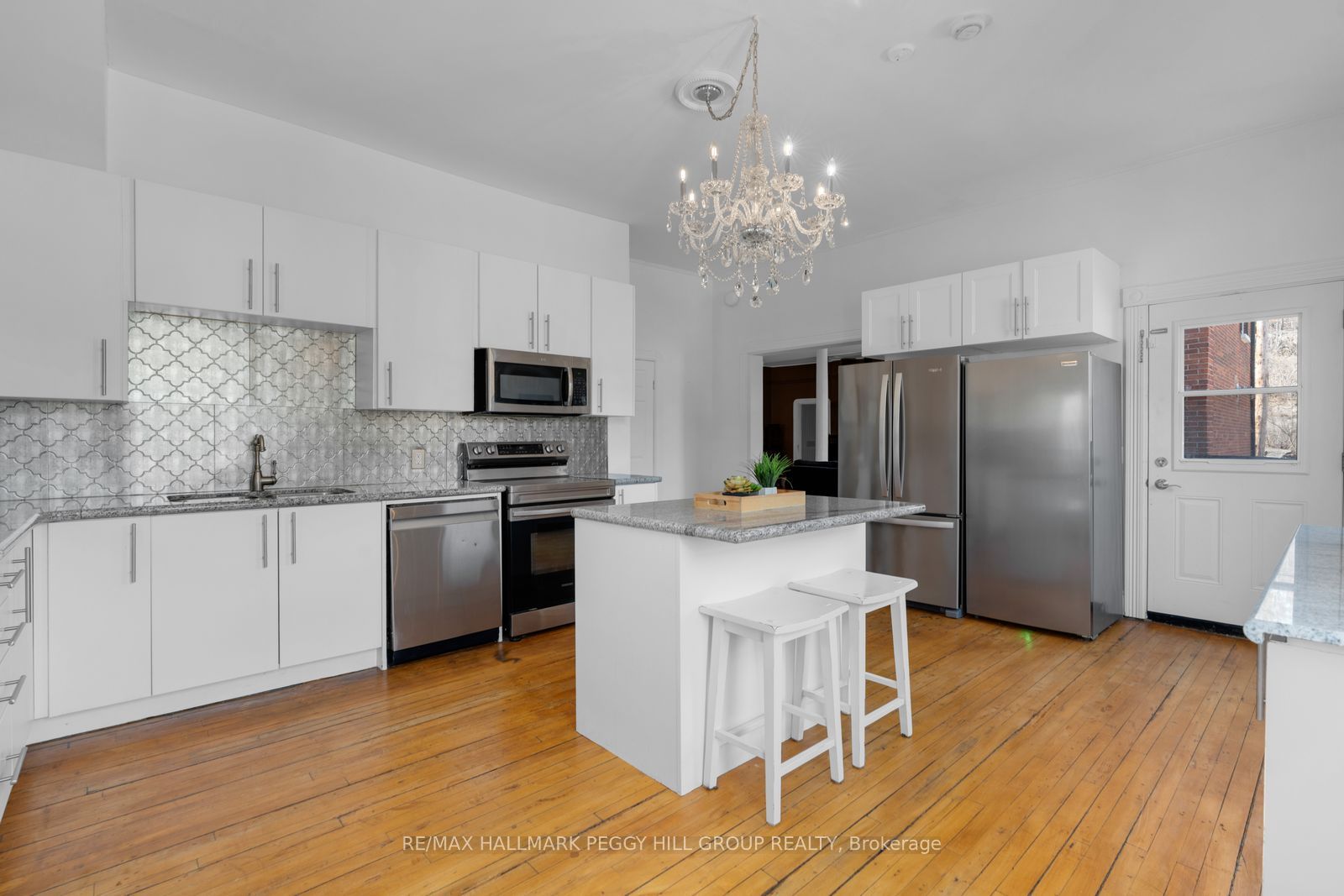 1002 Cowbell Lane, Gravenhurst, ON P0E 1N0 photo 4