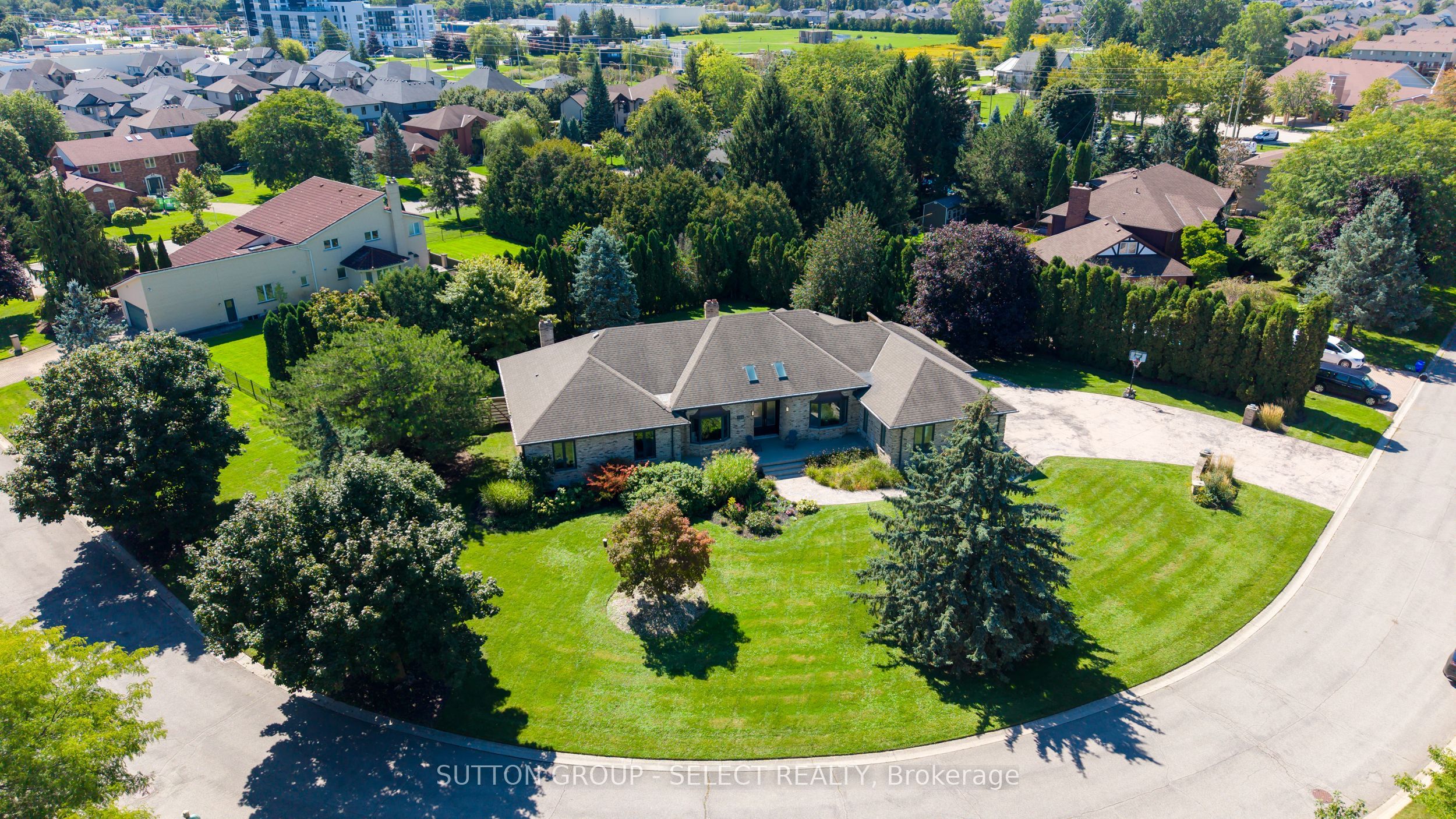 768 Franklinway Crescent, London North, ON N6G 5C8 photo 3