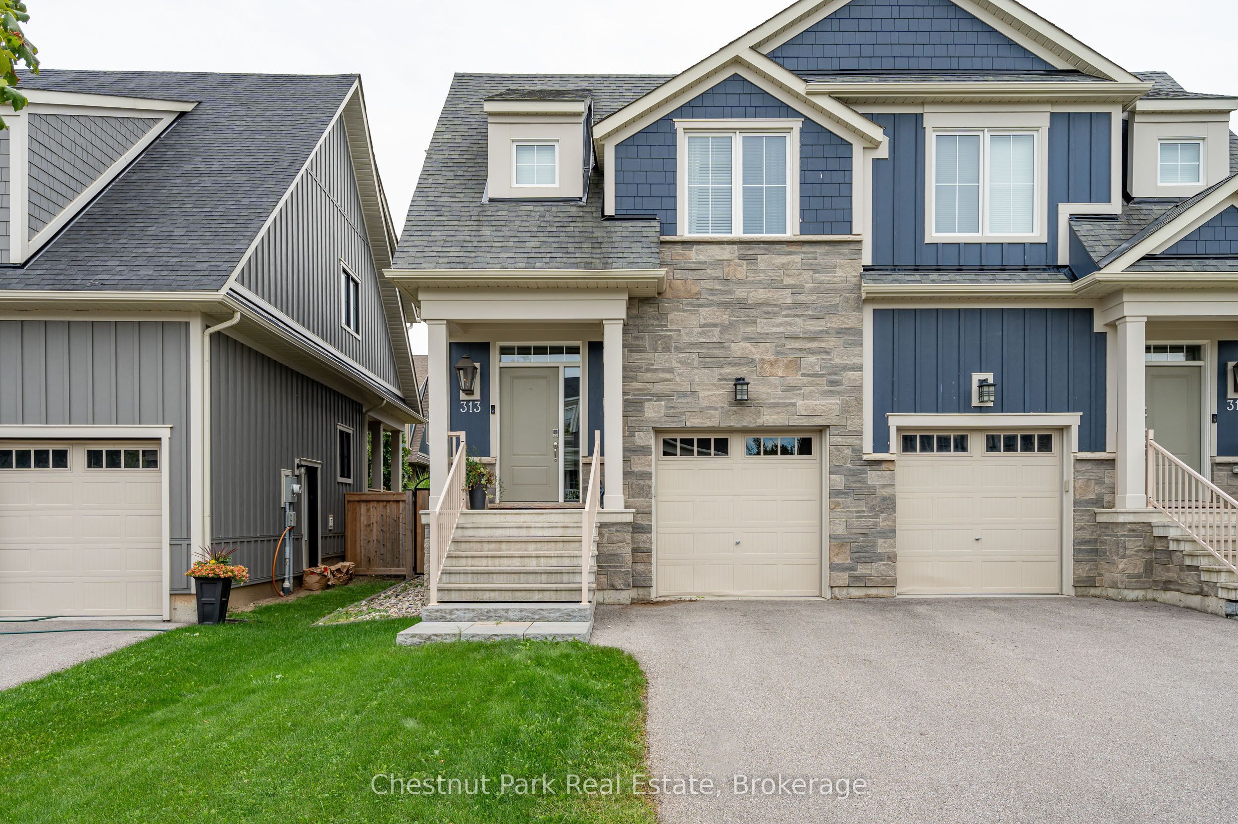 313 Yellow Birch Crescent, Blue Mountains, ON L9Y 0Y5