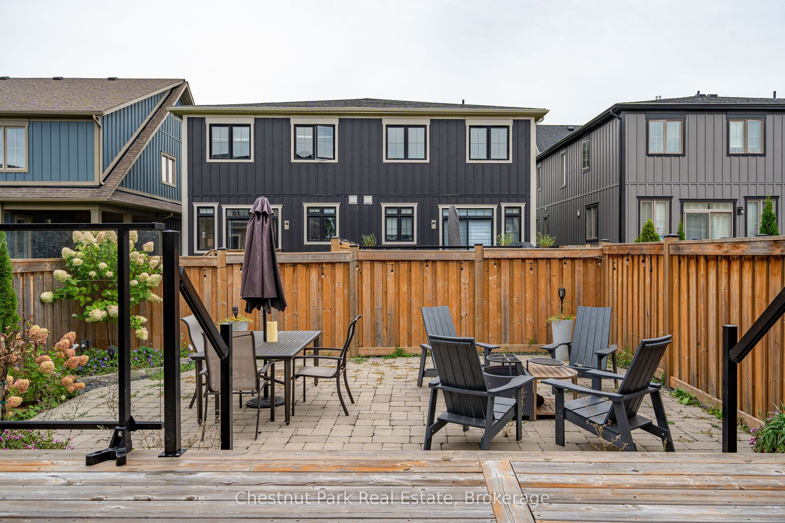 313 Yellow Birch Crescent, Blue Mountains, ON L9Y 0Y5 photo 4