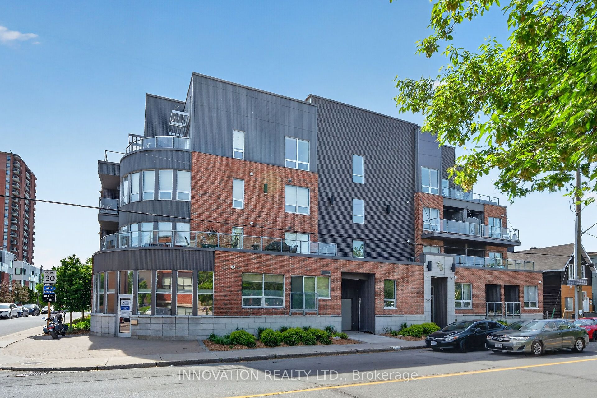 390 Booth Street 307, West Centre Town, ON K1R 7K6 photo 3