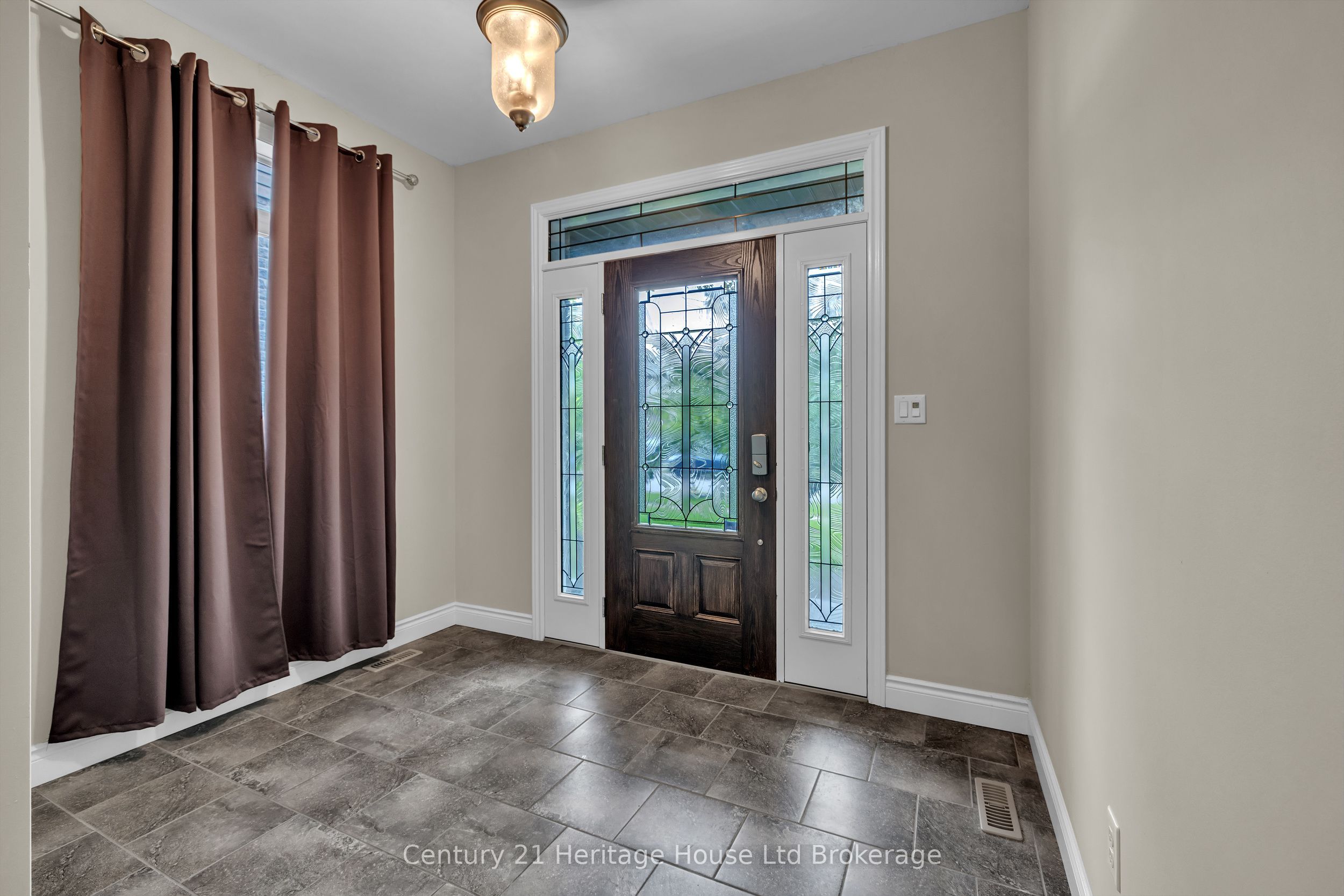 472 Fairway Road, Woodstock, ON N4T 0E7 photo 4