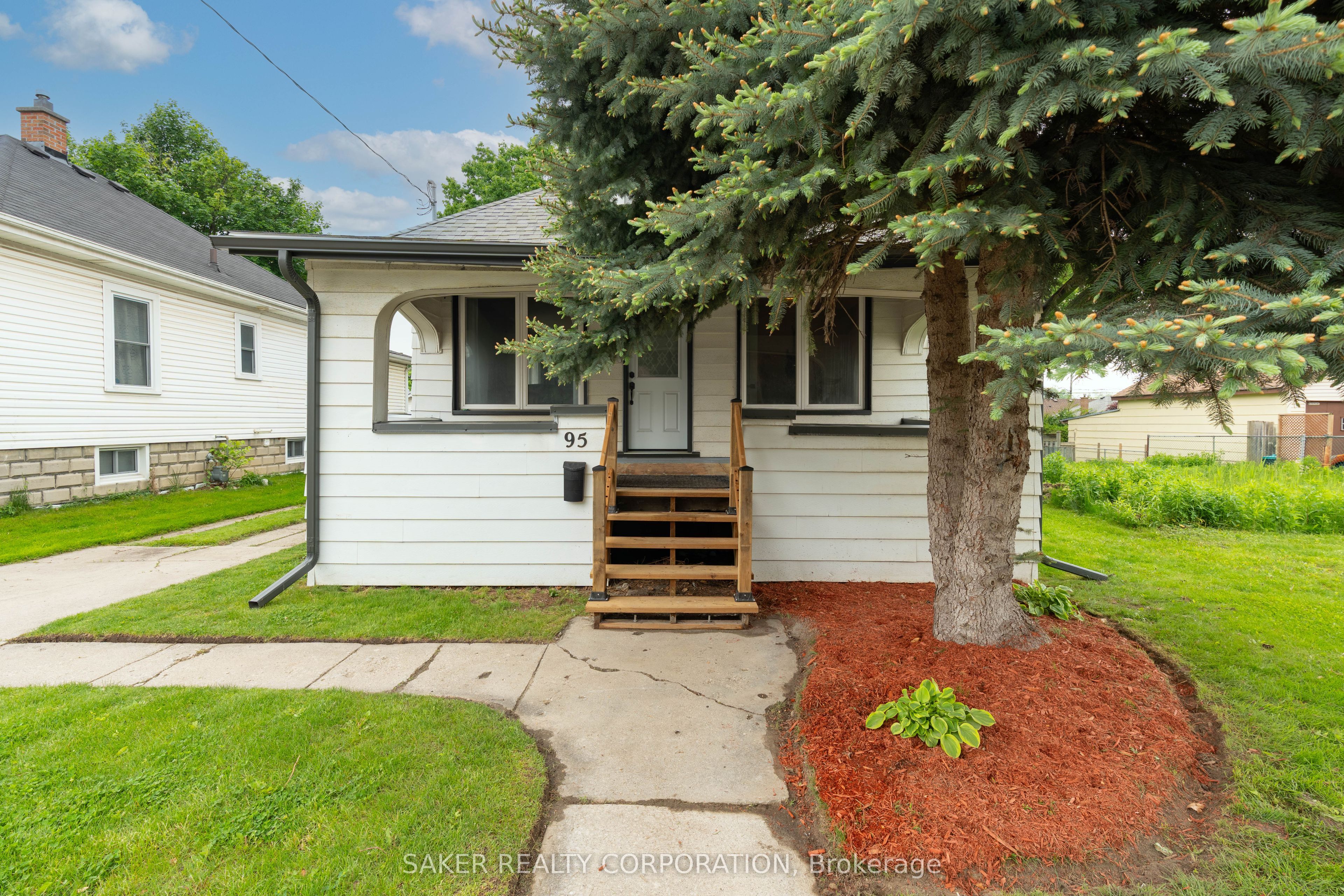 95 Adelaide Street S, London South, ON N5Z 3K6 photo 2
