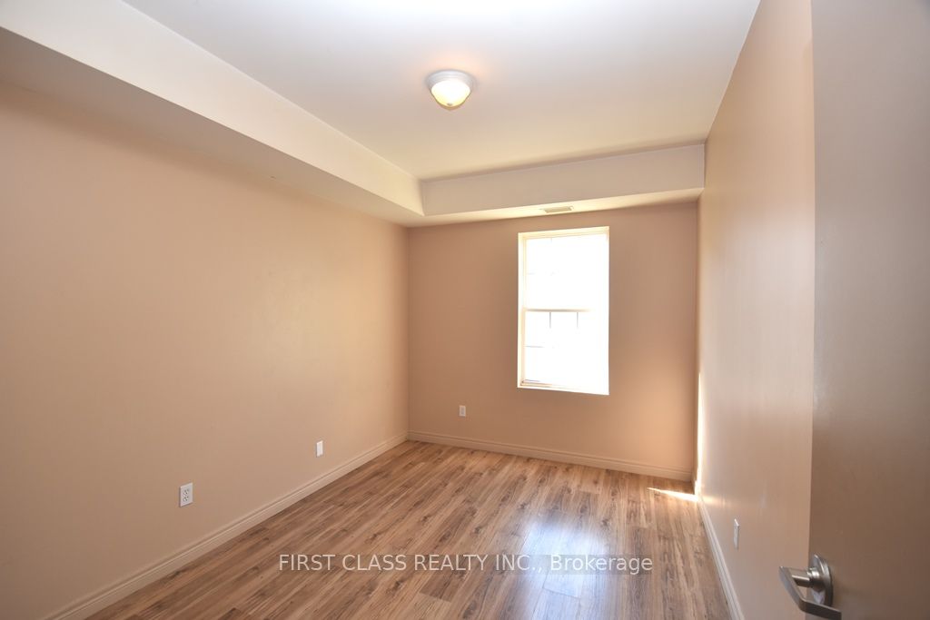 18 Market Street 3, Brantford, ON N3T 2Z5 photo 5