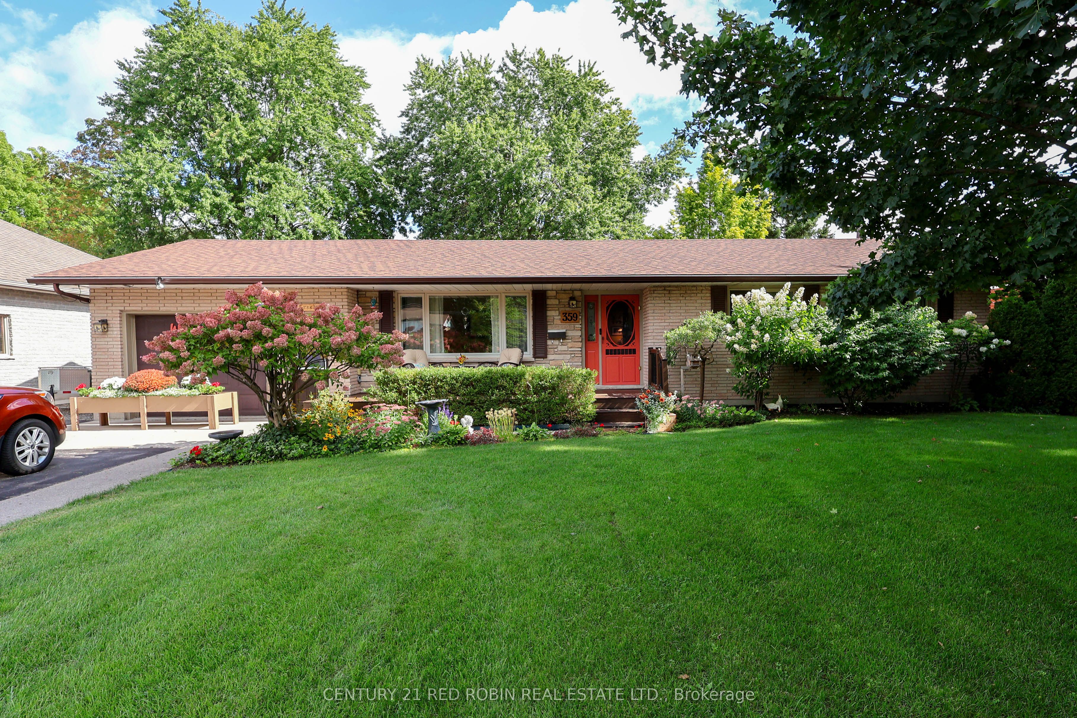 359 Oak Avenue, Strathroy-Caradoc, ON N7G 3A9