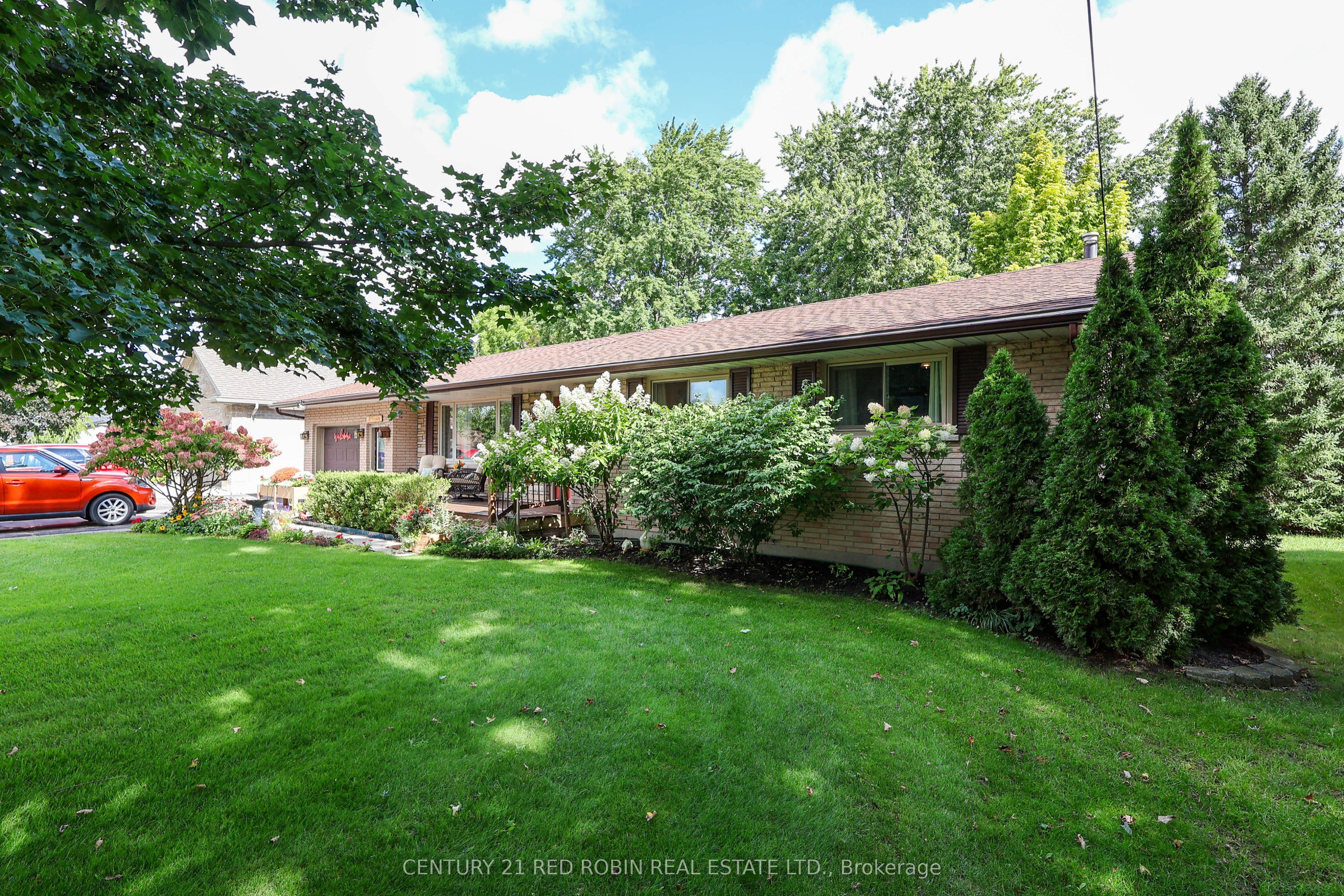 359 Oak Avenue, Strathroy-Caradoc, ON N7G 3A9 photo 4