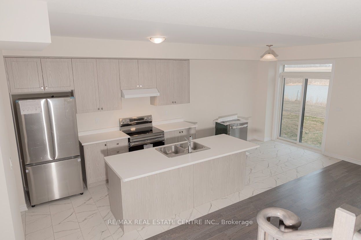 386 Barker Parkway, Thorold, ON L2E 6S4 photo 5