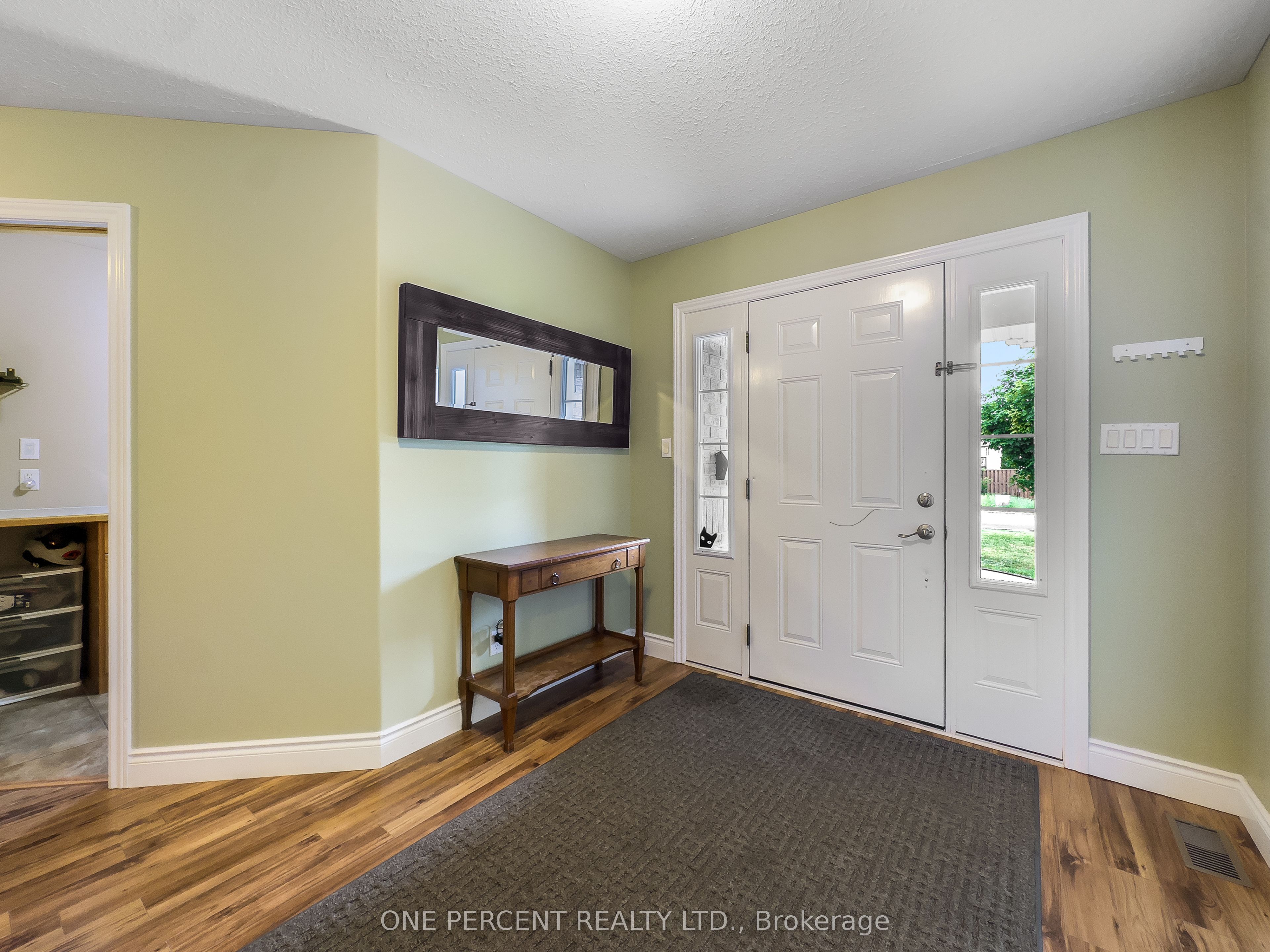 4 Jason Crescent, Quinte West, ON K8V 6P3 photo 5