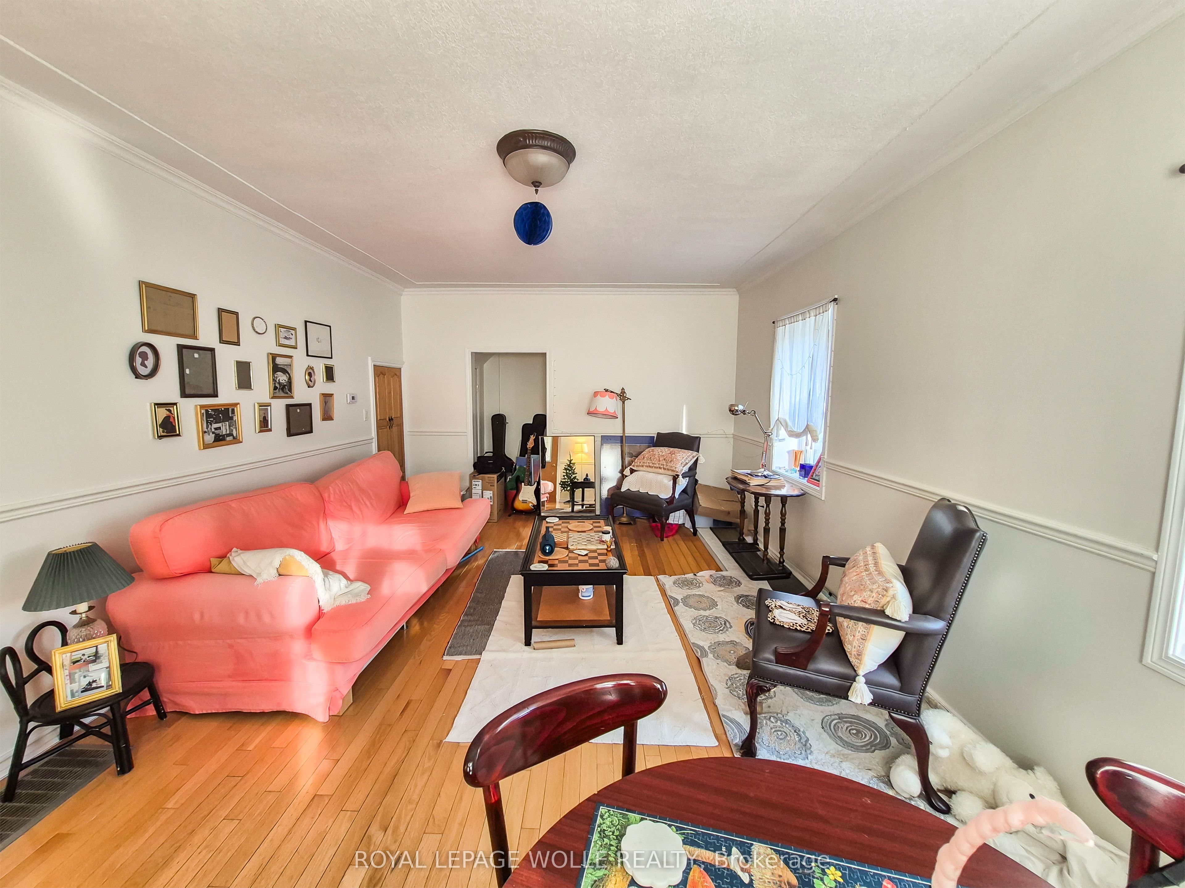 39 Union Street E B, Waterloo, ON N2J 1B8 photo 5