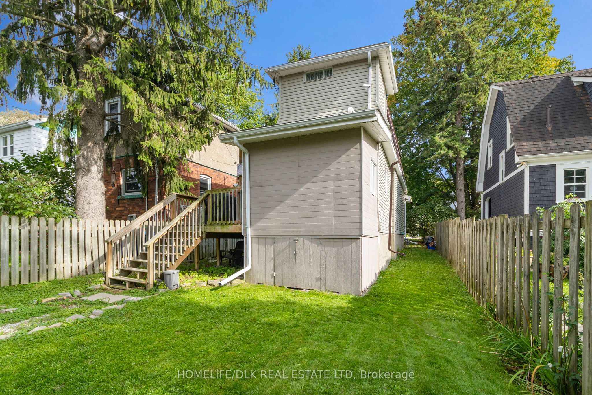 172 Pearl Street W, Brockville, ON K6V 4C8 photo 4